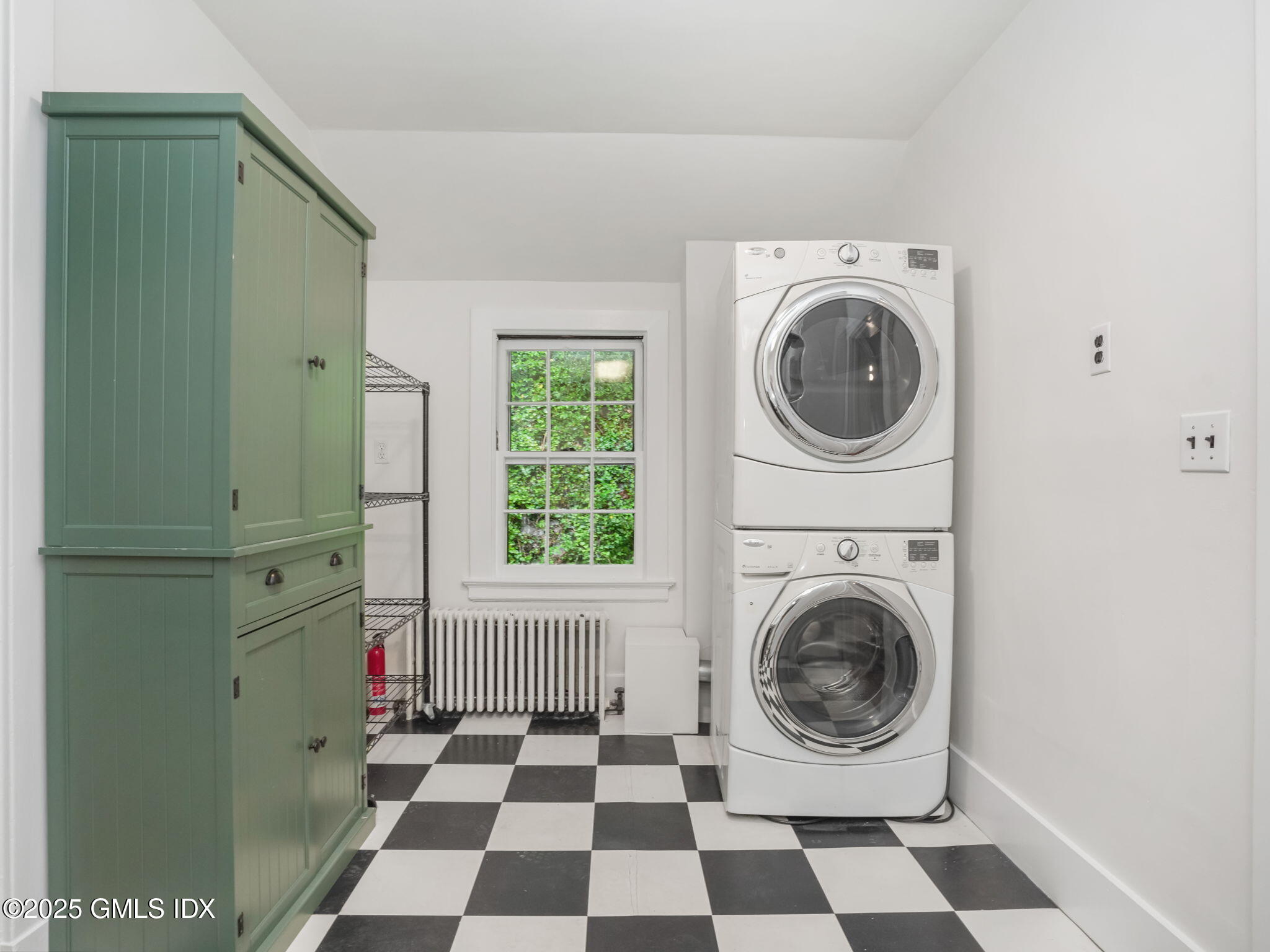 321 Riversville Road