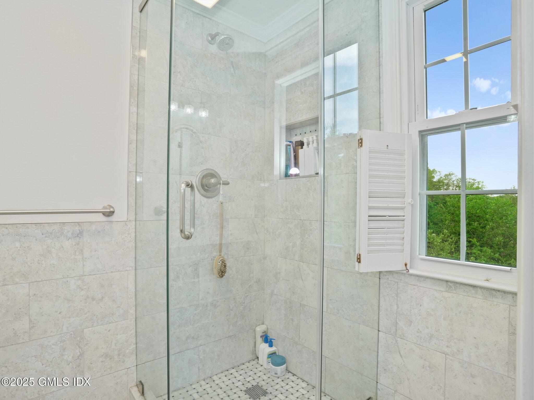 112 Greenwich Hills Drive