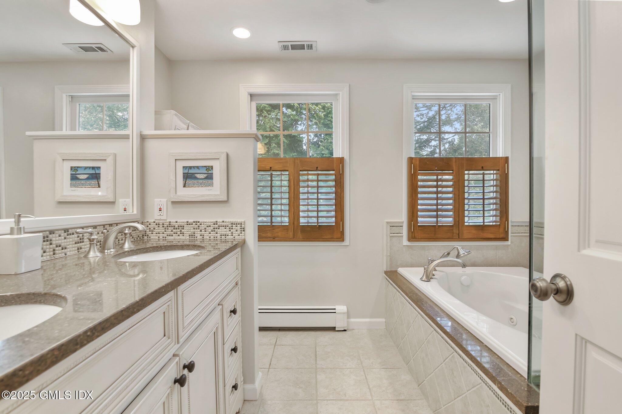 16 Split Timber Place