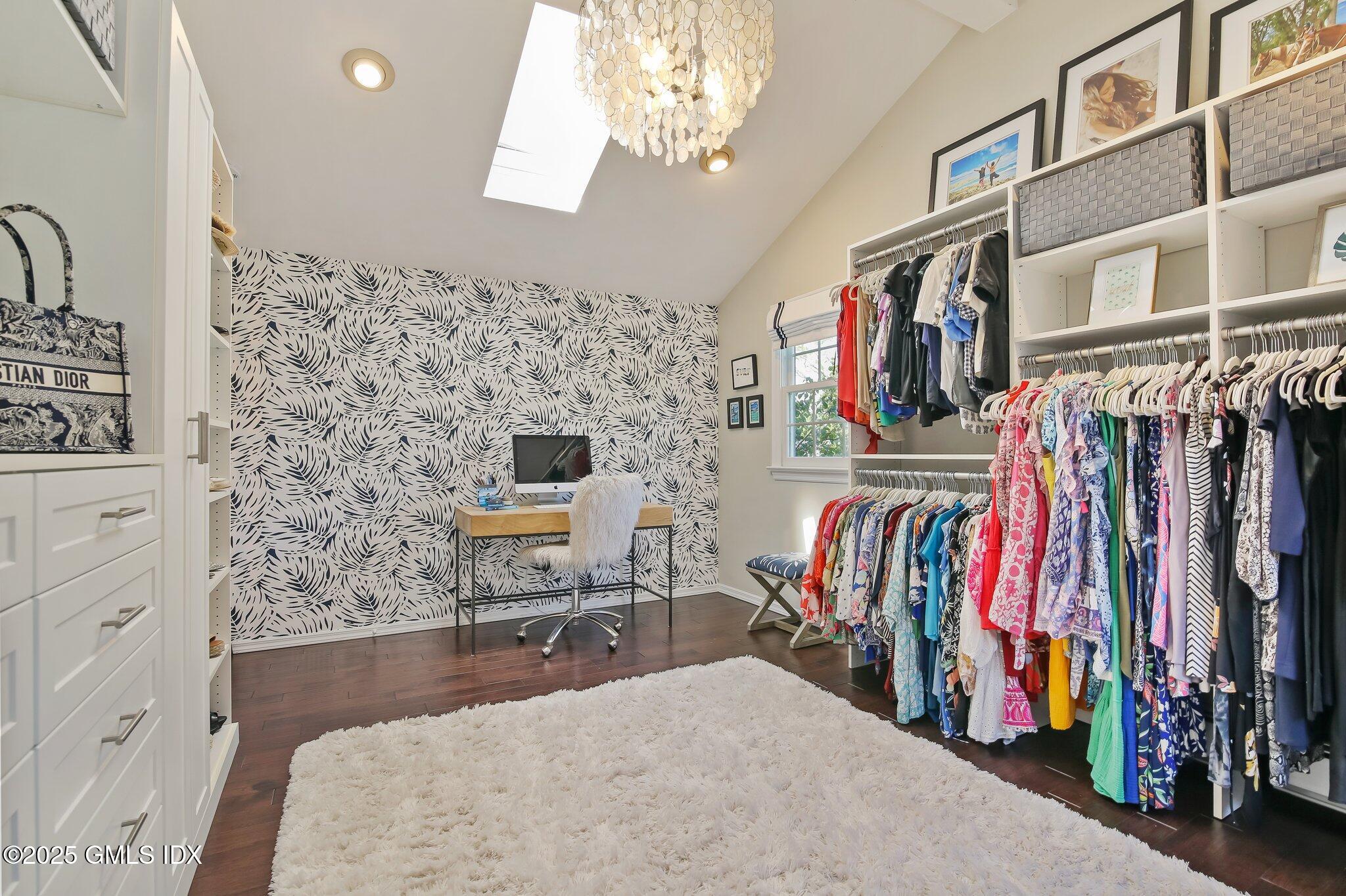 16 Split Timber Place