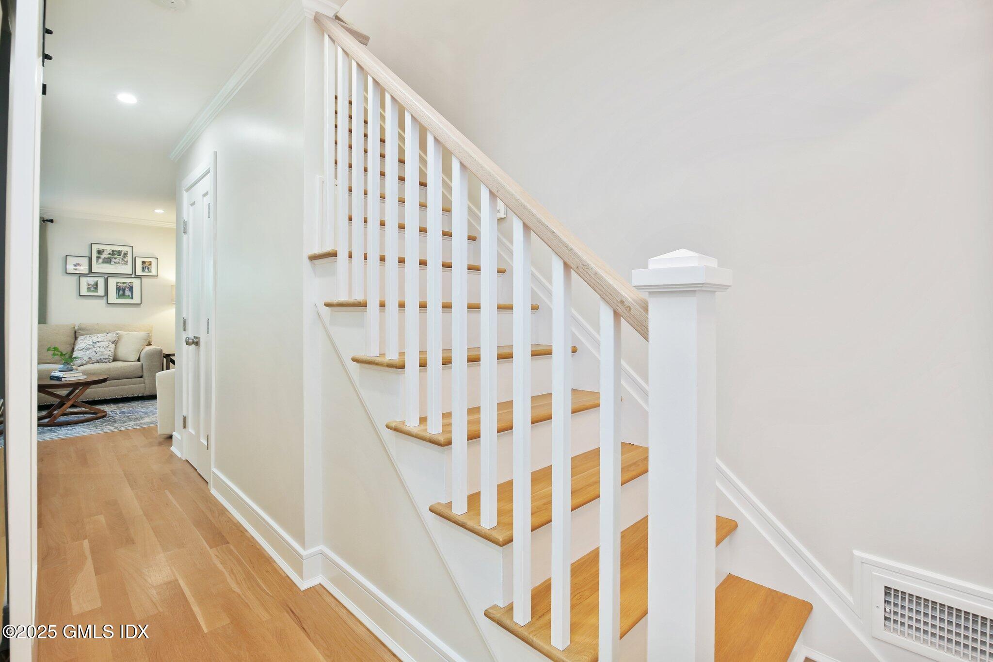 75 Cos Cob Avenue Unit: 9