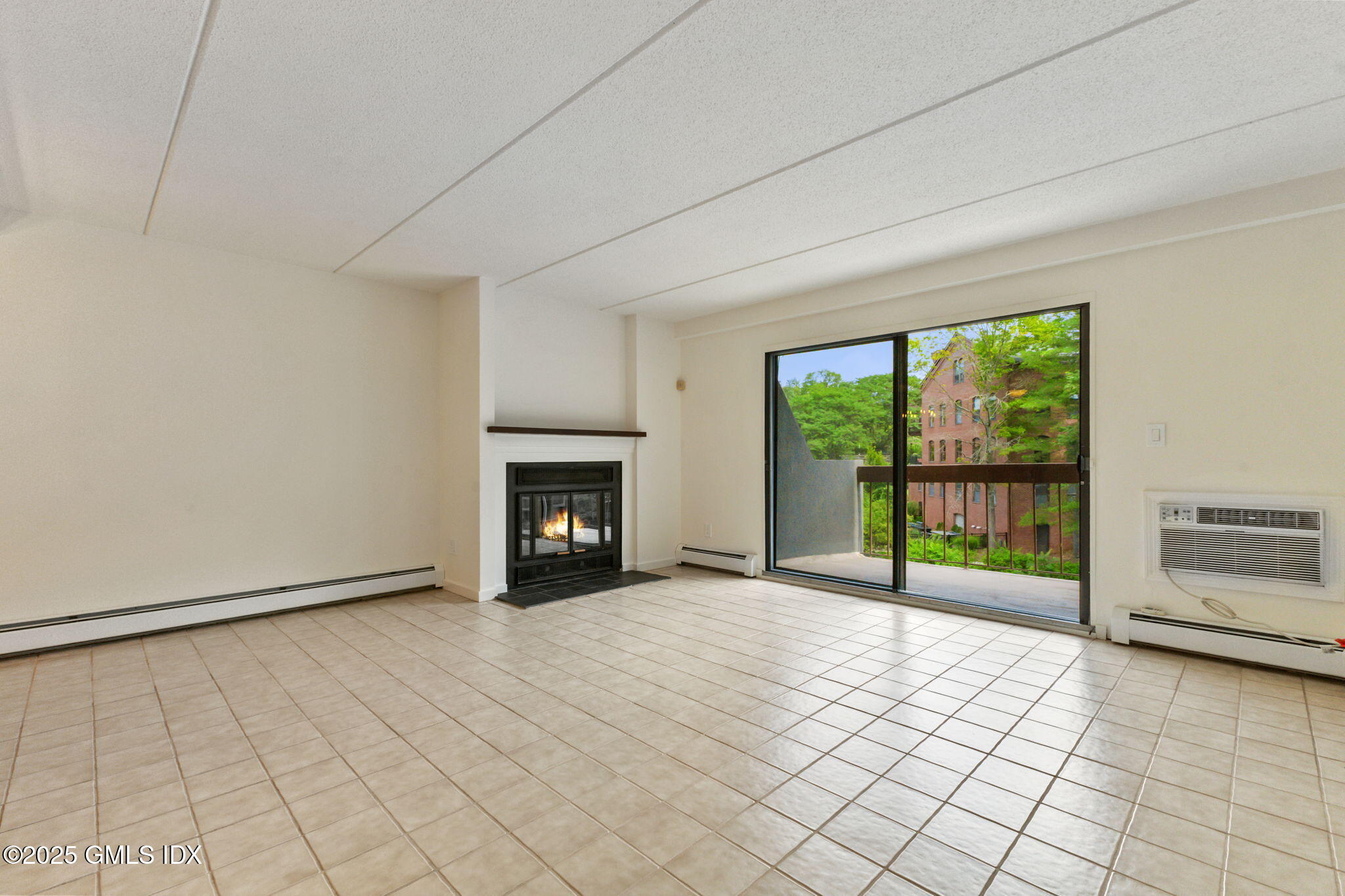 12 Glenville Street, 108