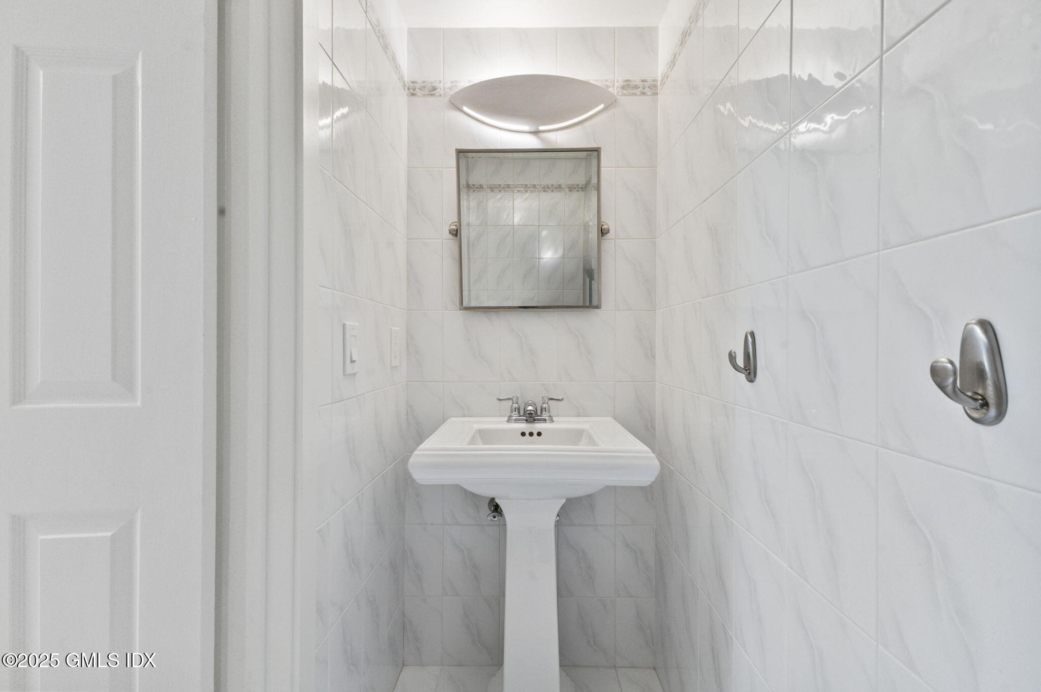 12 Glenville Street, 108