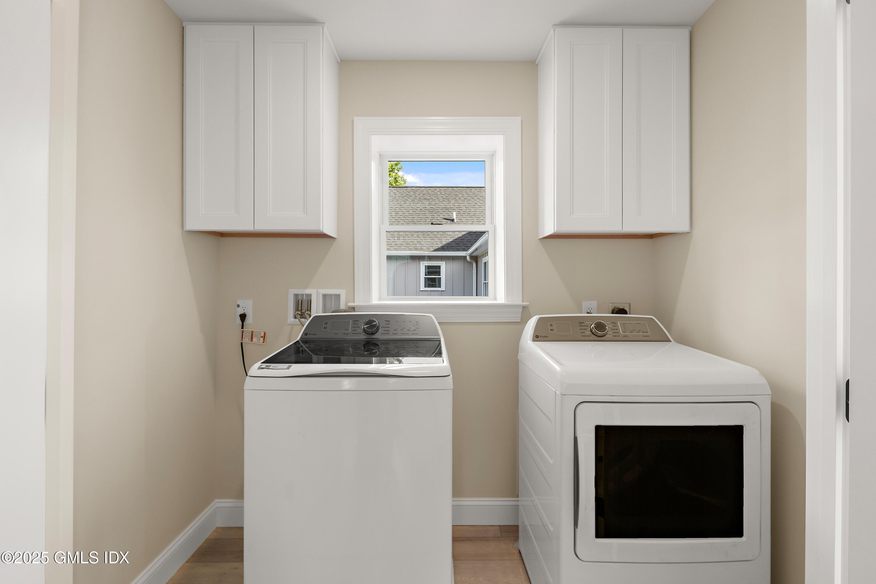 10 Highland Place, B