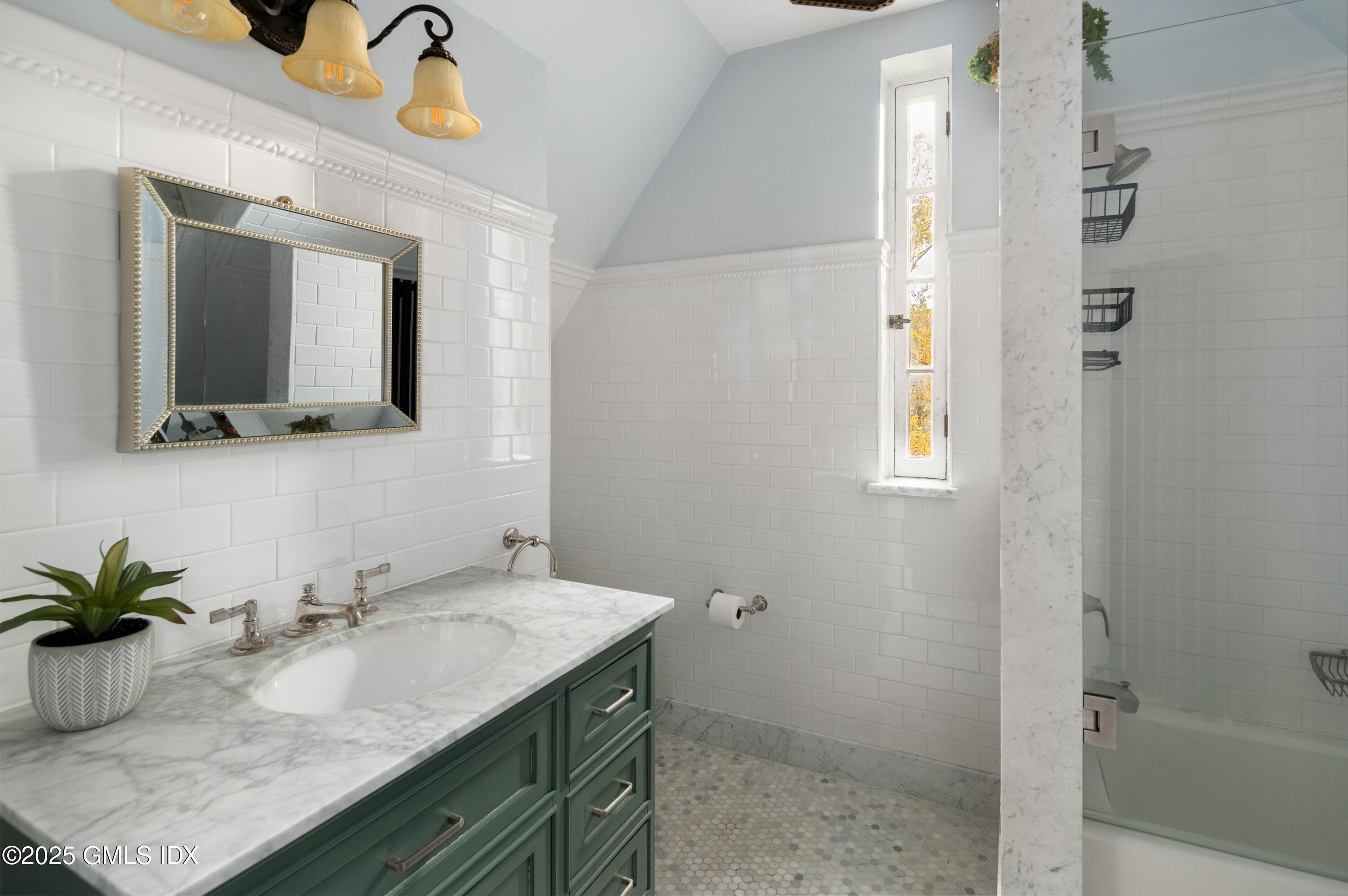 271 Hunting Ridge Road