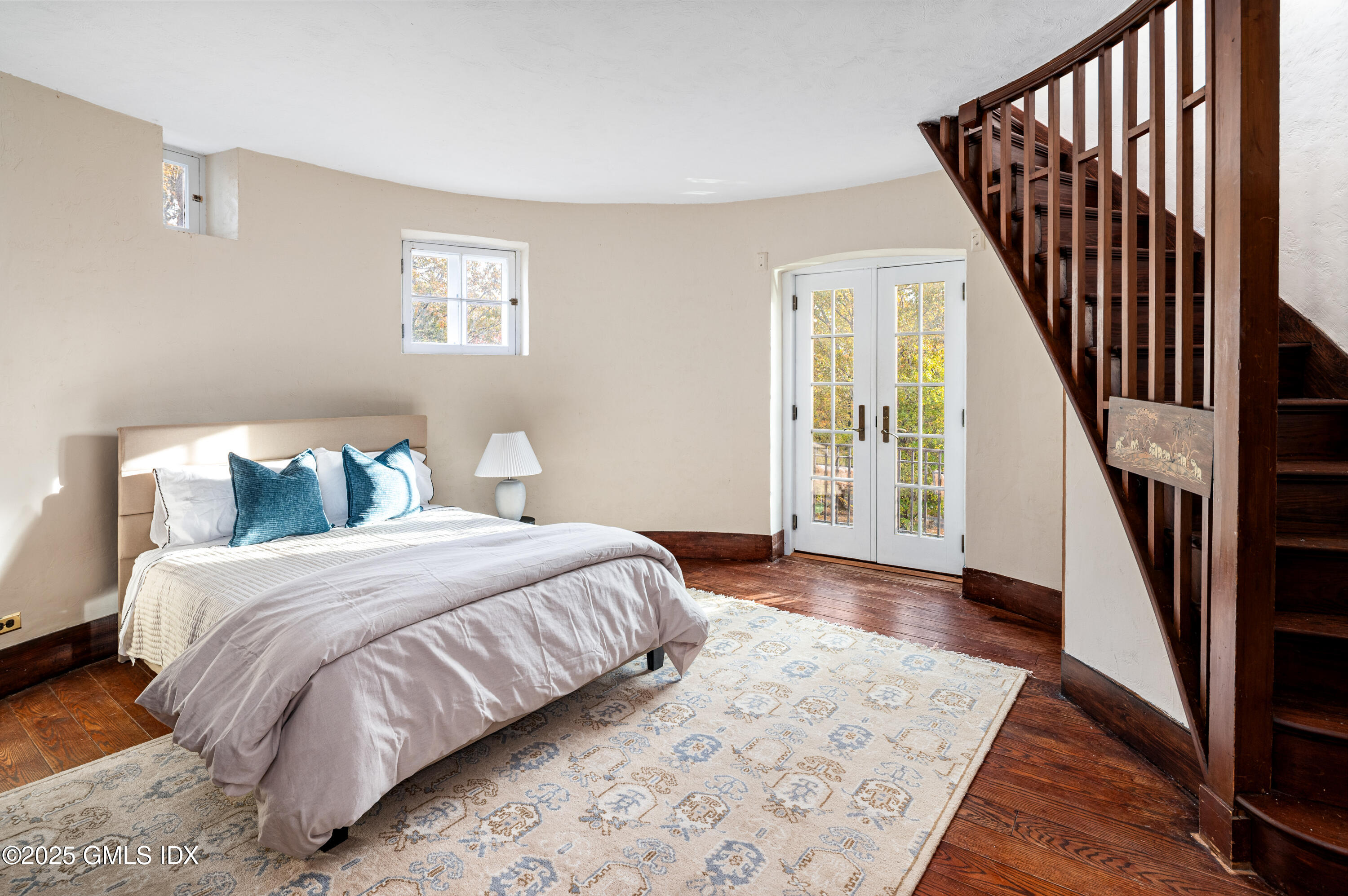 271 Hunting Ridge Road