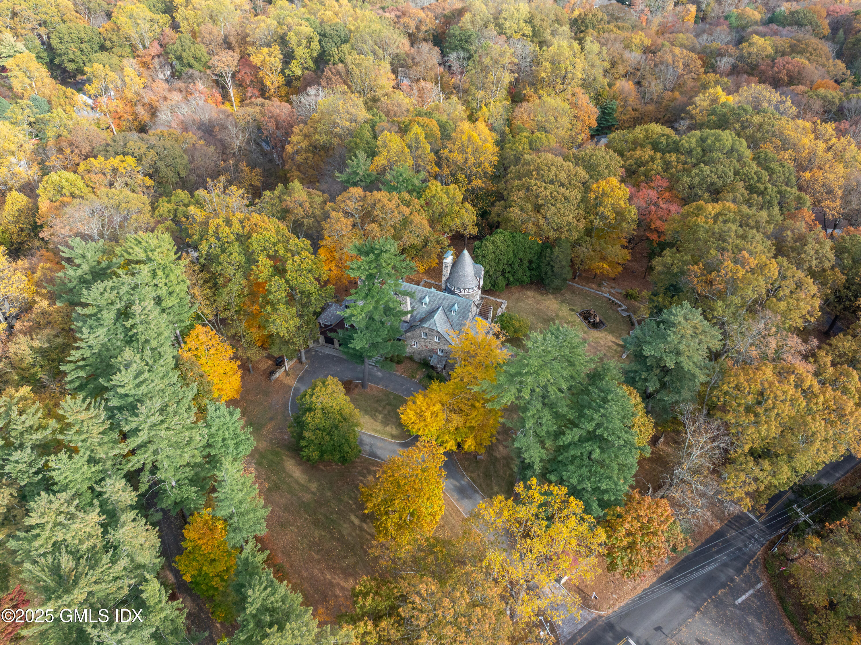 271 Hunting Ridge Road