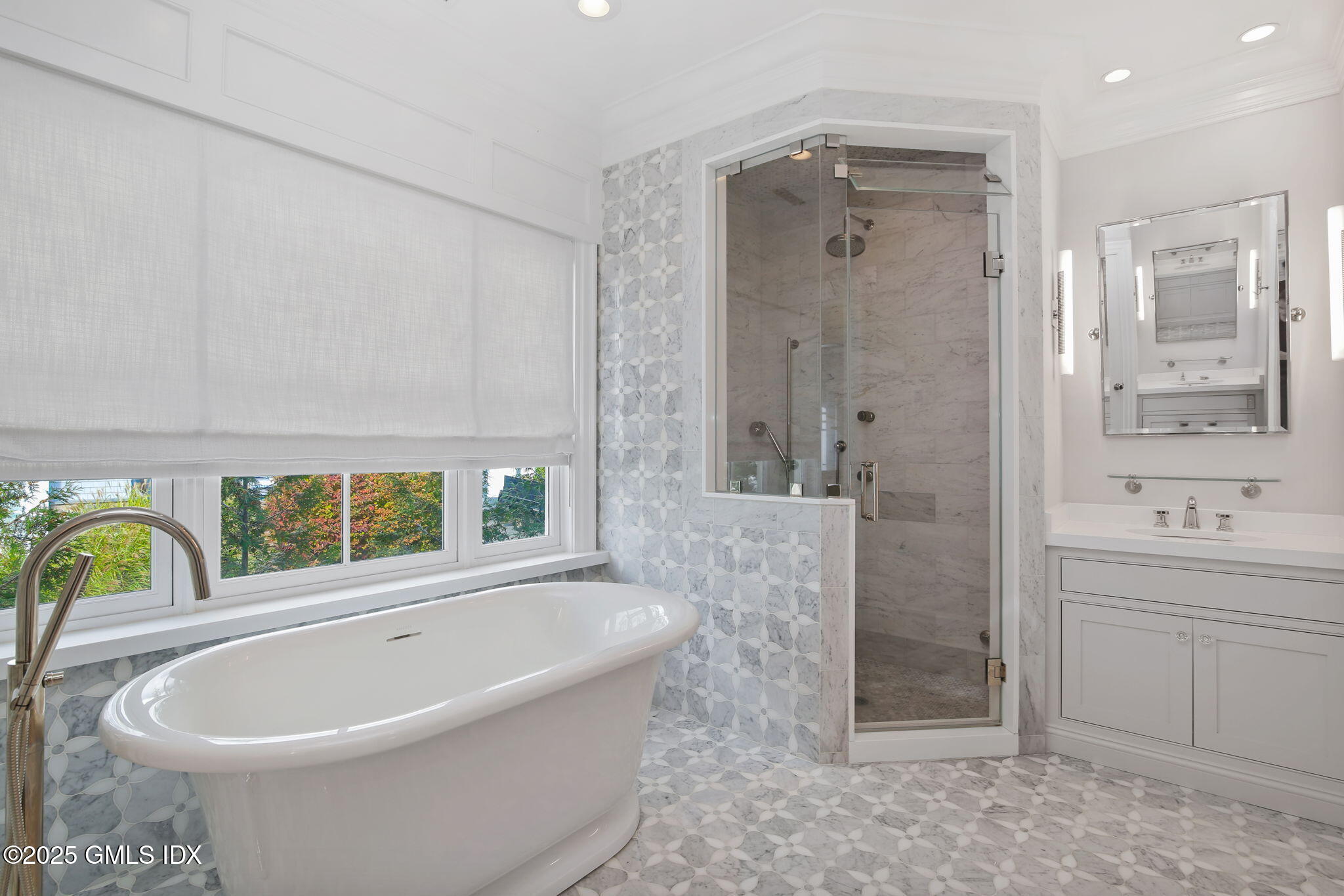 50 Sound View Drive 4N