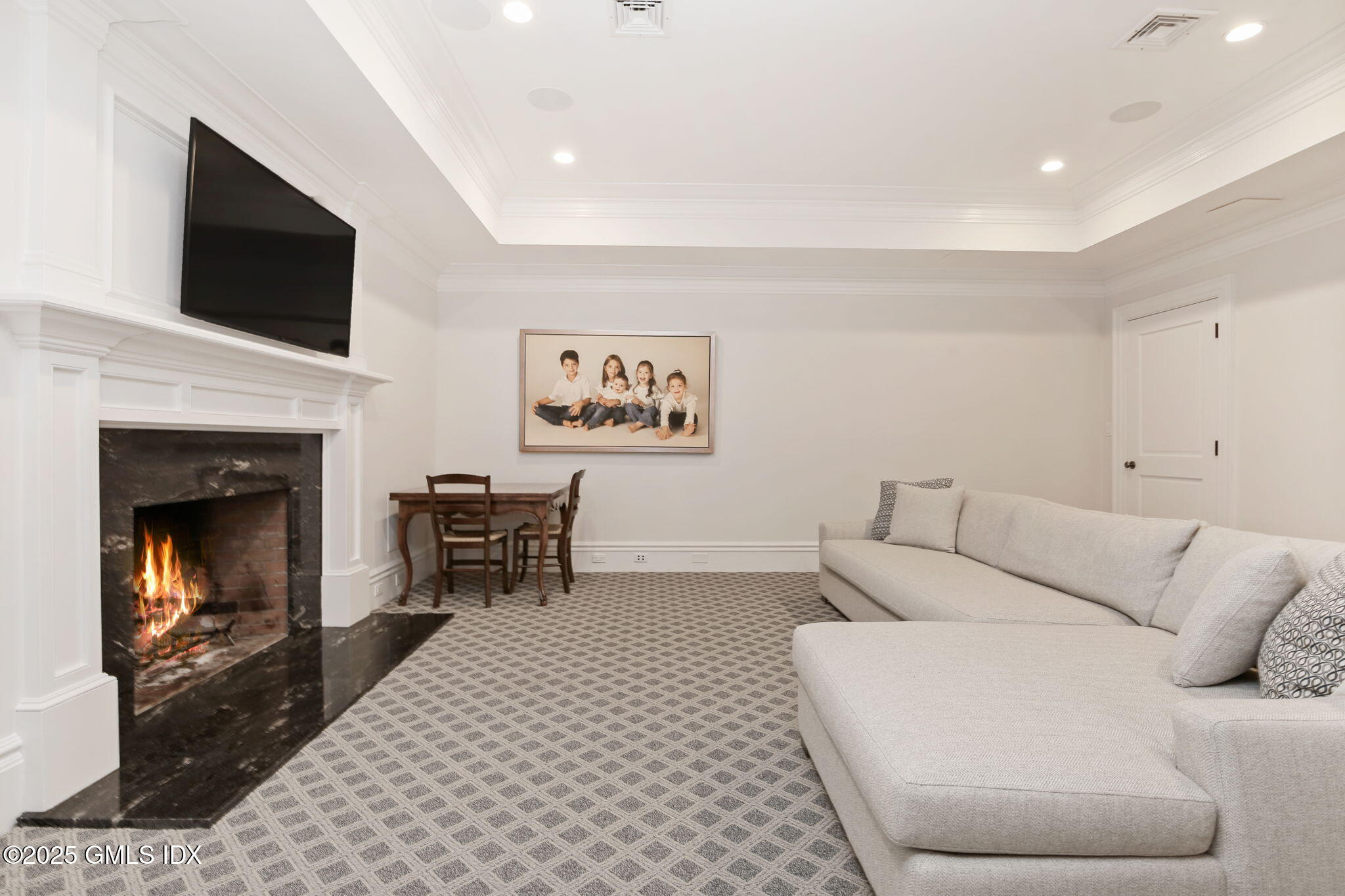 50 Sound View Drive 4N