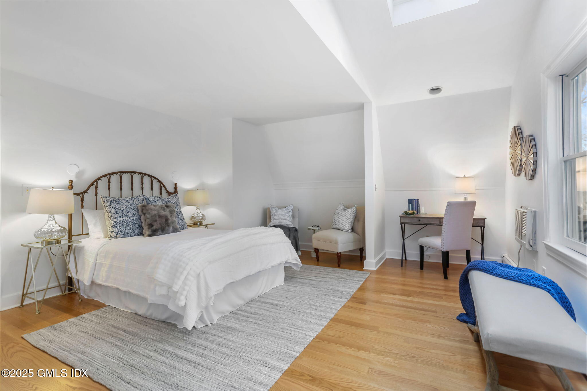 11 Shorelands Place