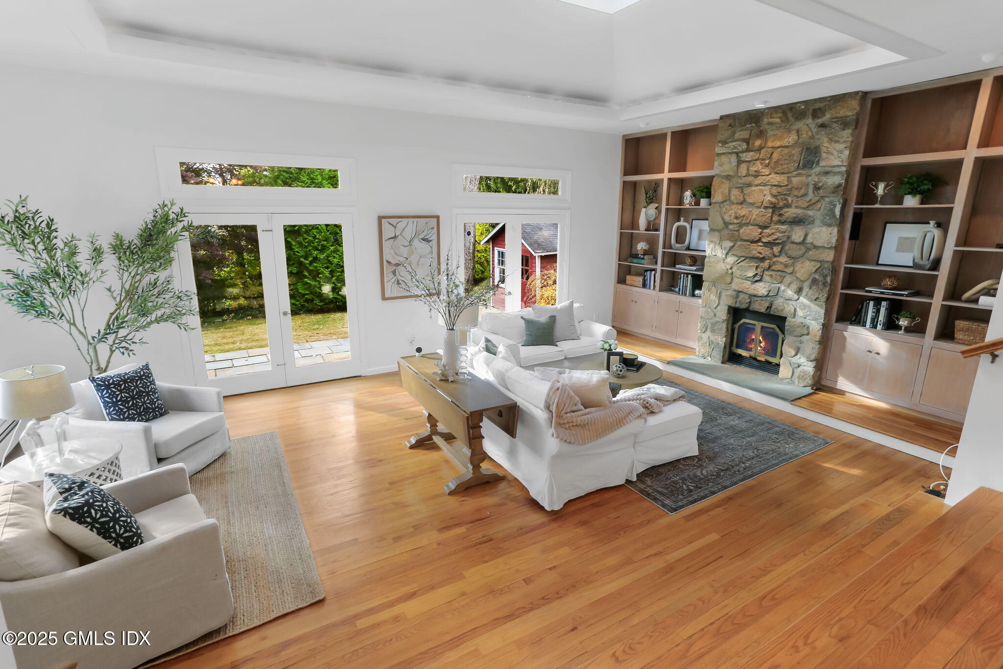 11 Shorelands Place