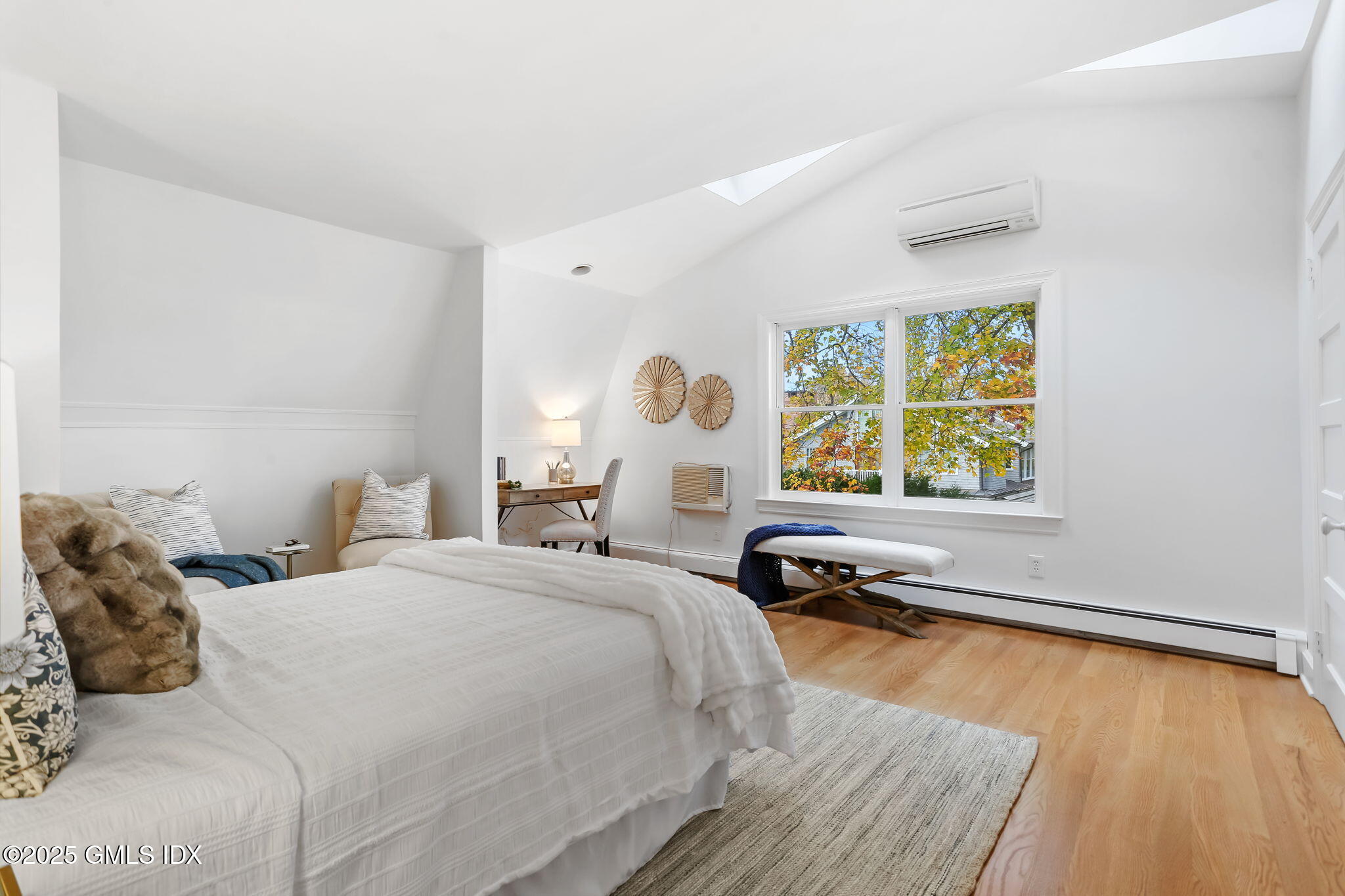11 Shorelands Place