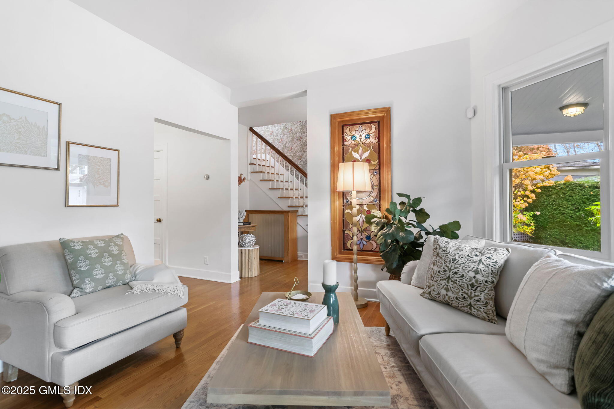 11 Shorelands Place