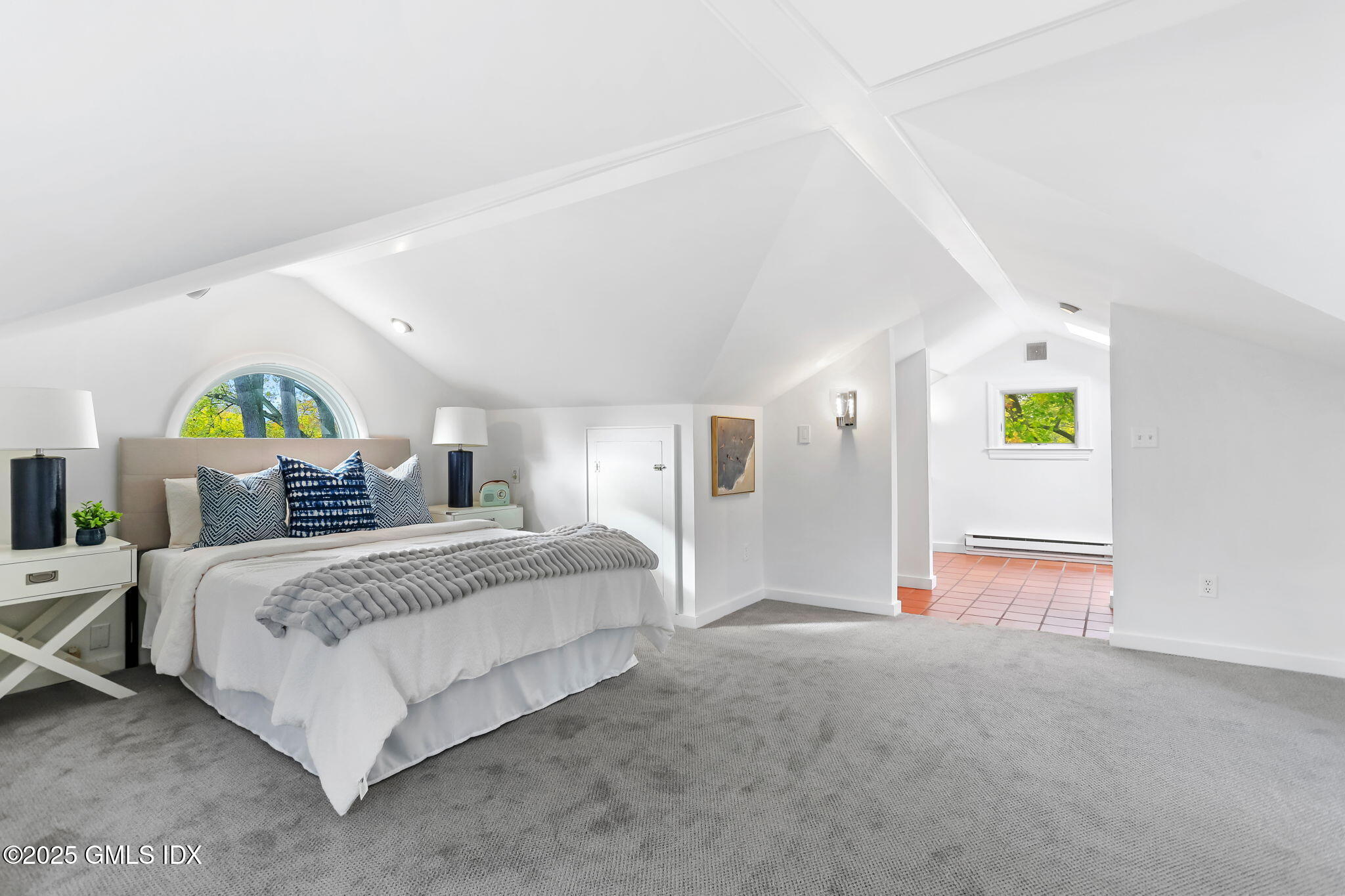 11 Shorelands Place