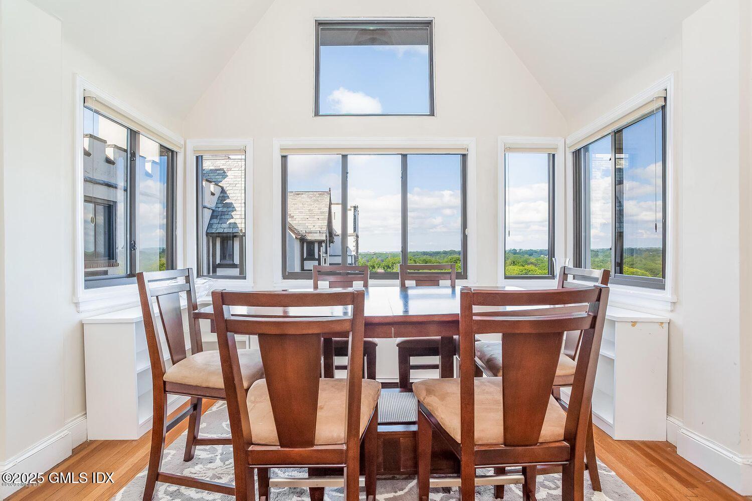 47 Lafayette Place 6J