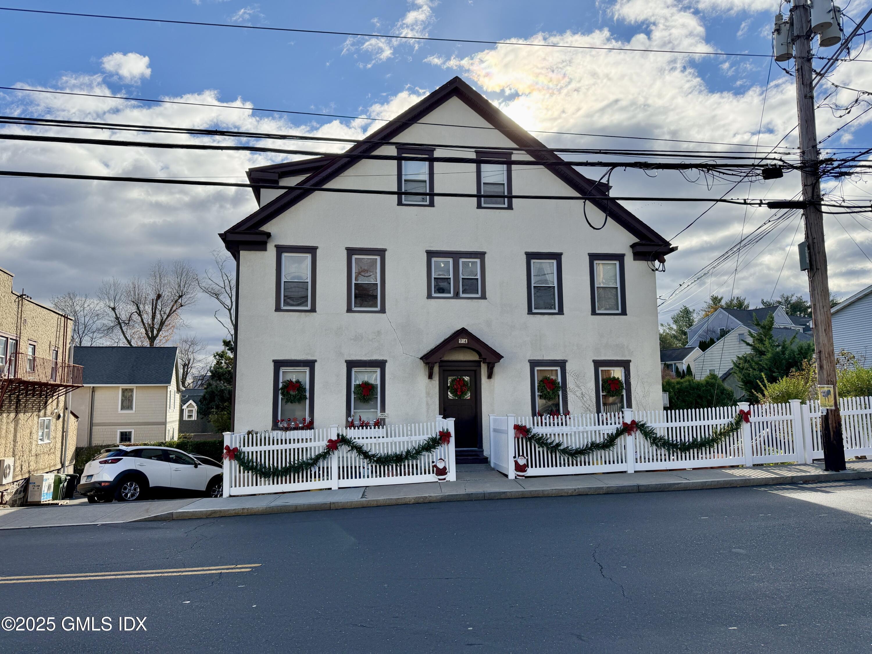 74 Hamilton Avenue 2