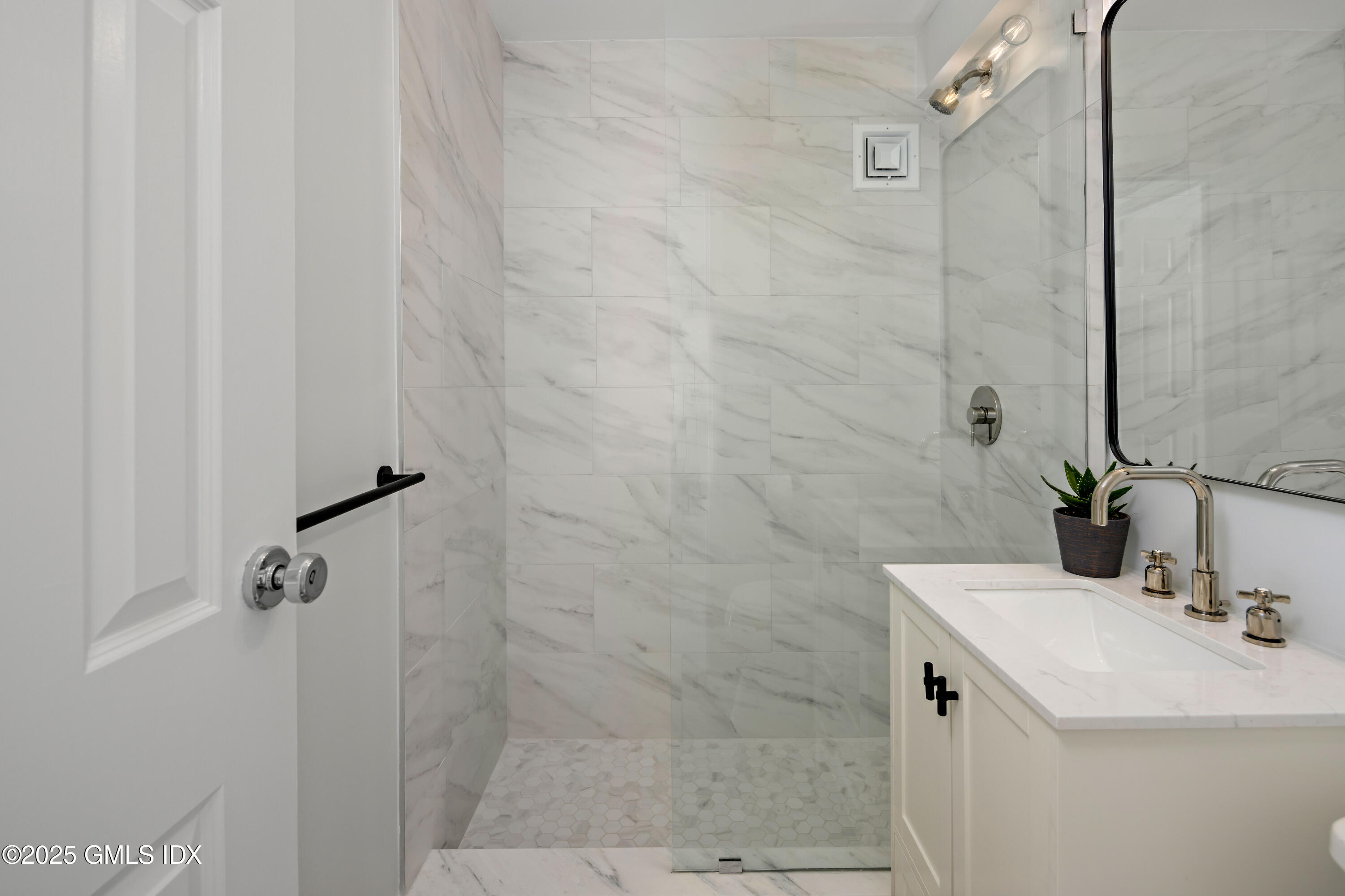 87 Glenbrook Road 3D