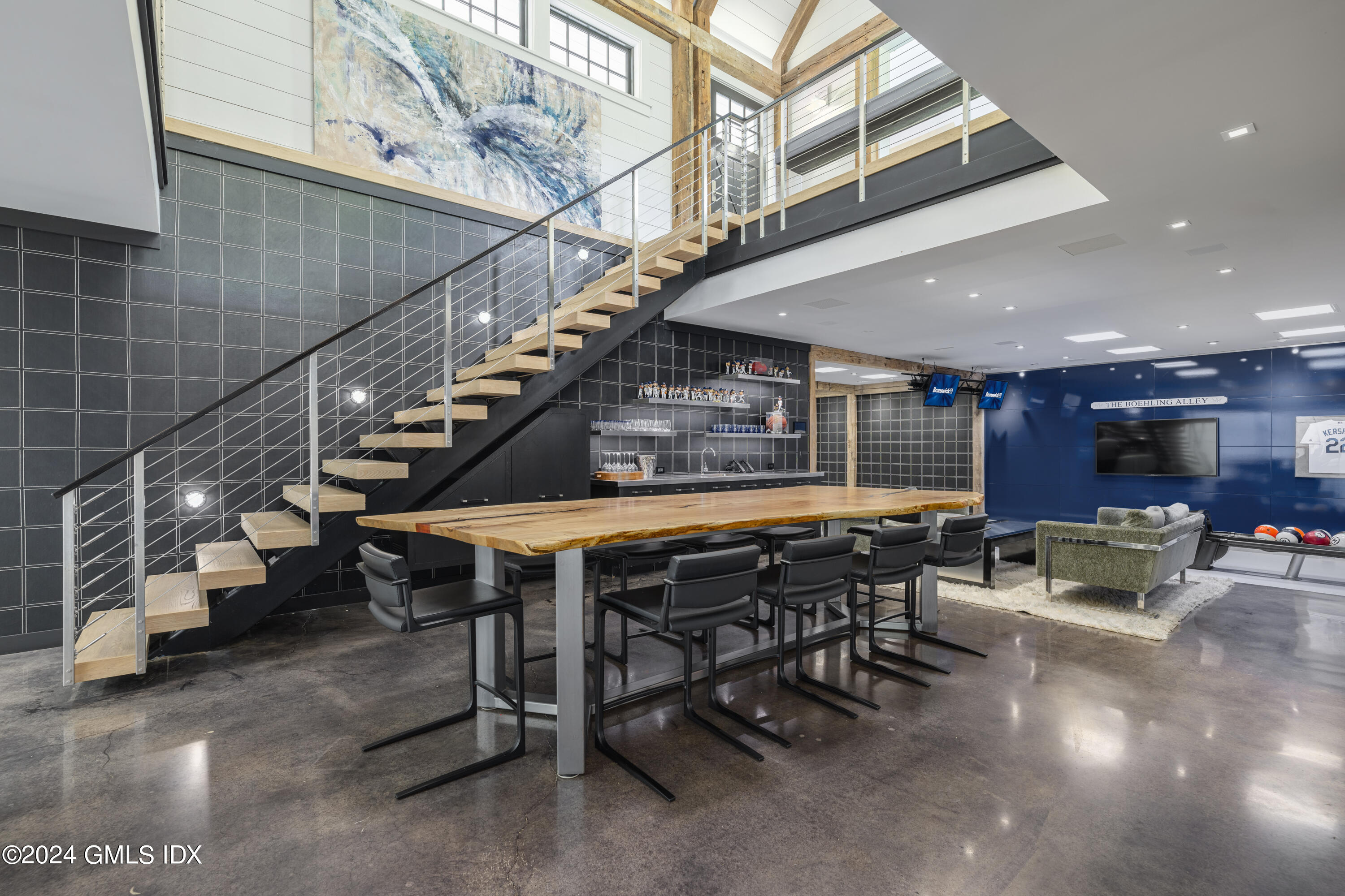 865 Hollow Tree Ridge Road