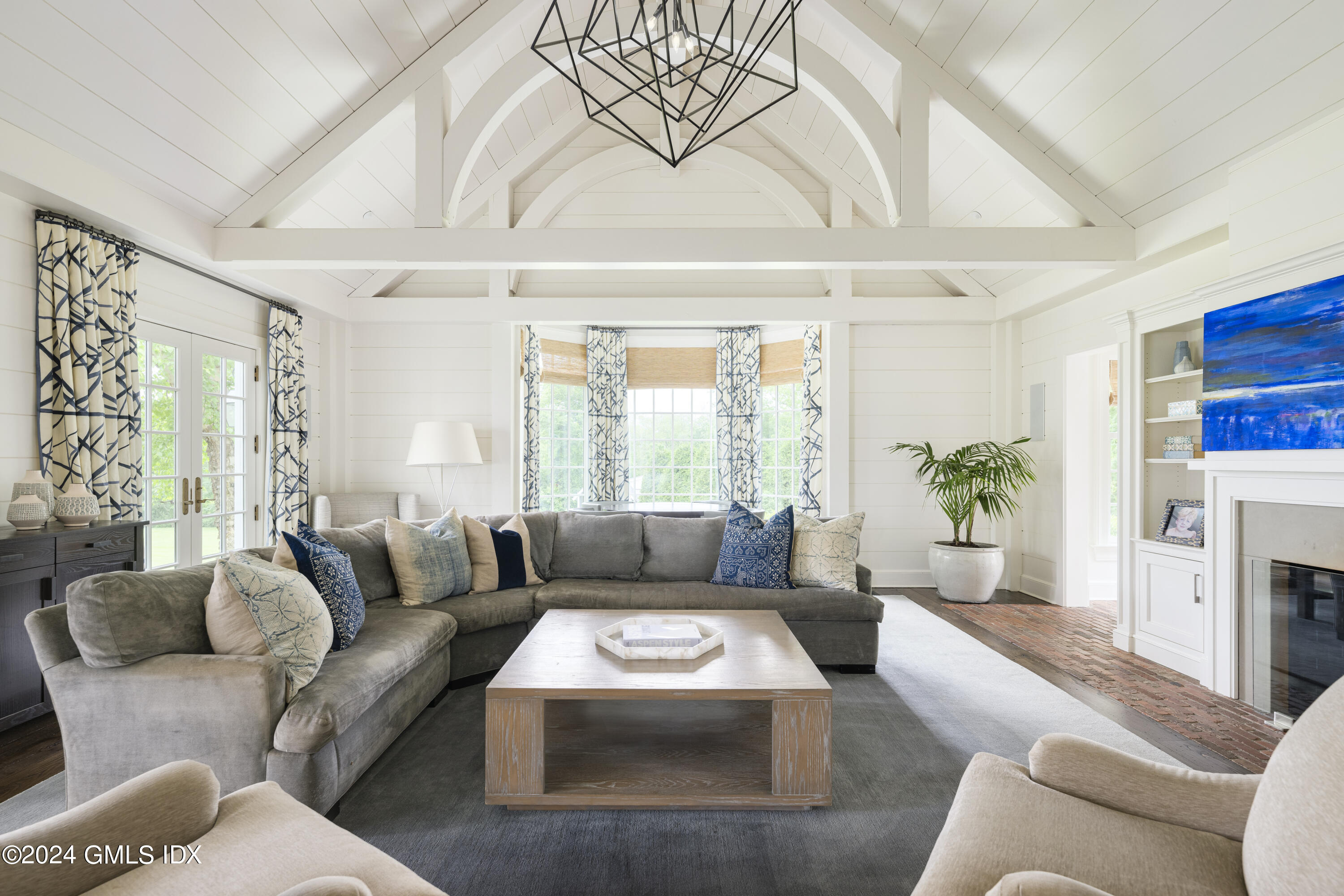 865 Hollow Tree Ridge Road