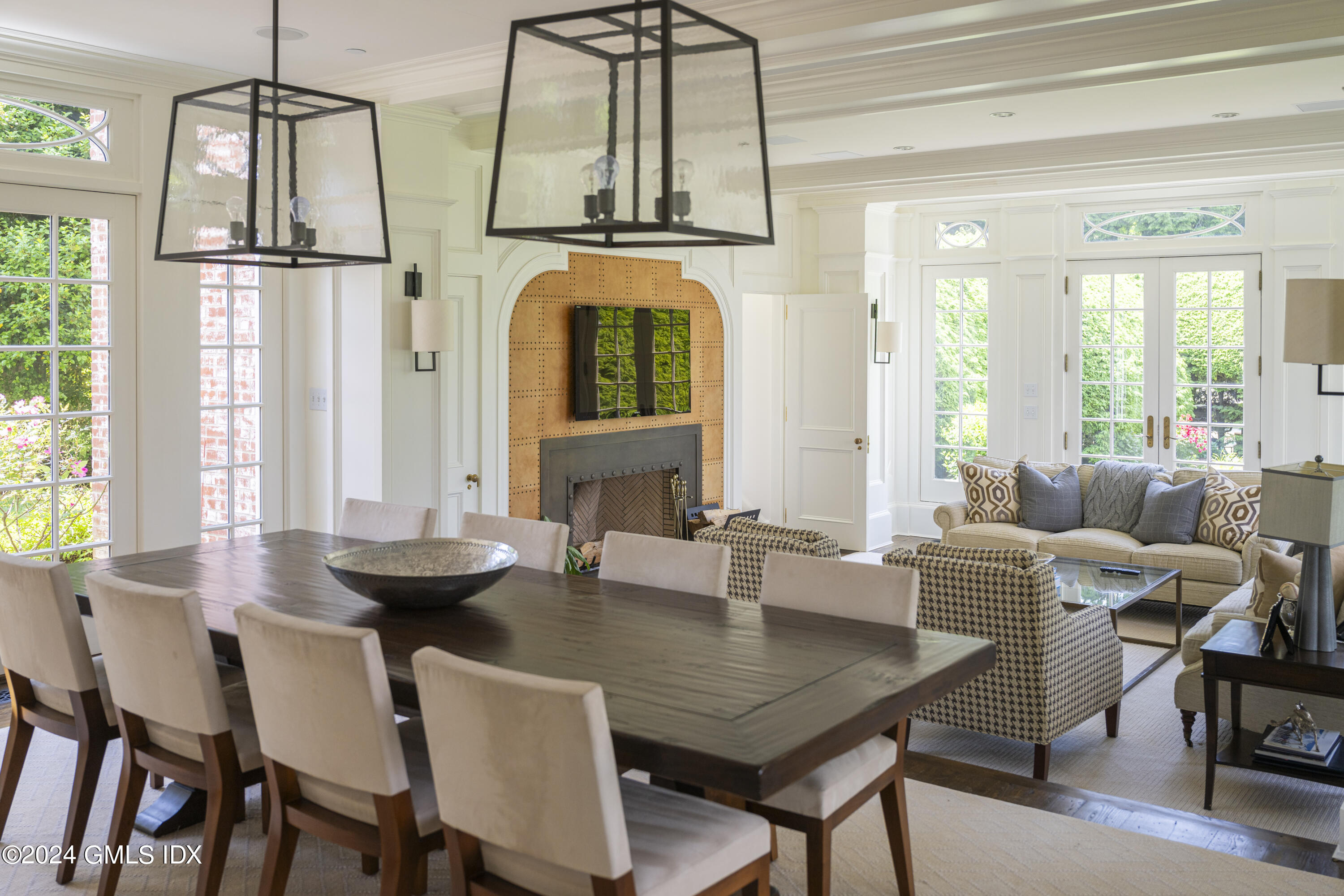 865 Hollow Tree Ridge Road