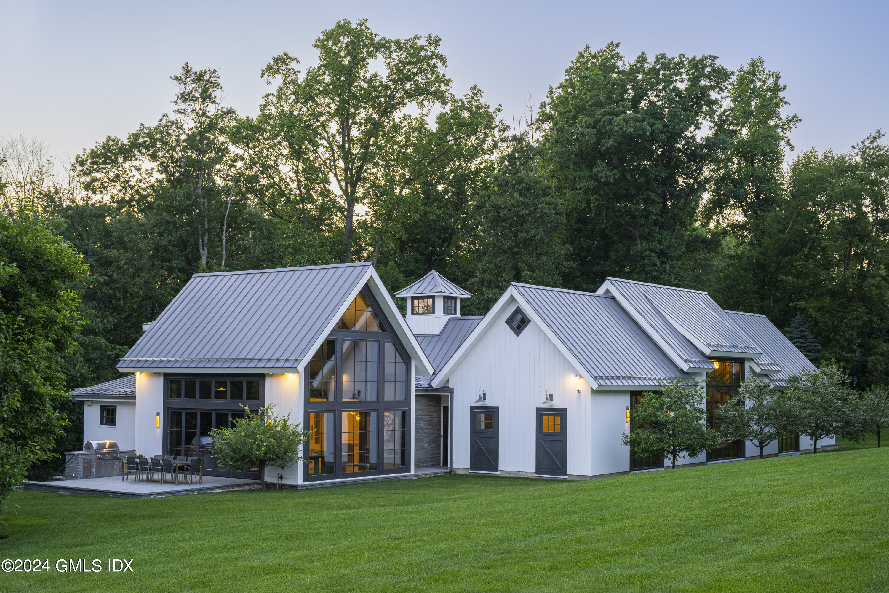 865 Hollow Tree Ridge Road