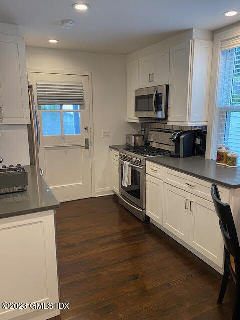 60 Oak Ridge Street 2N