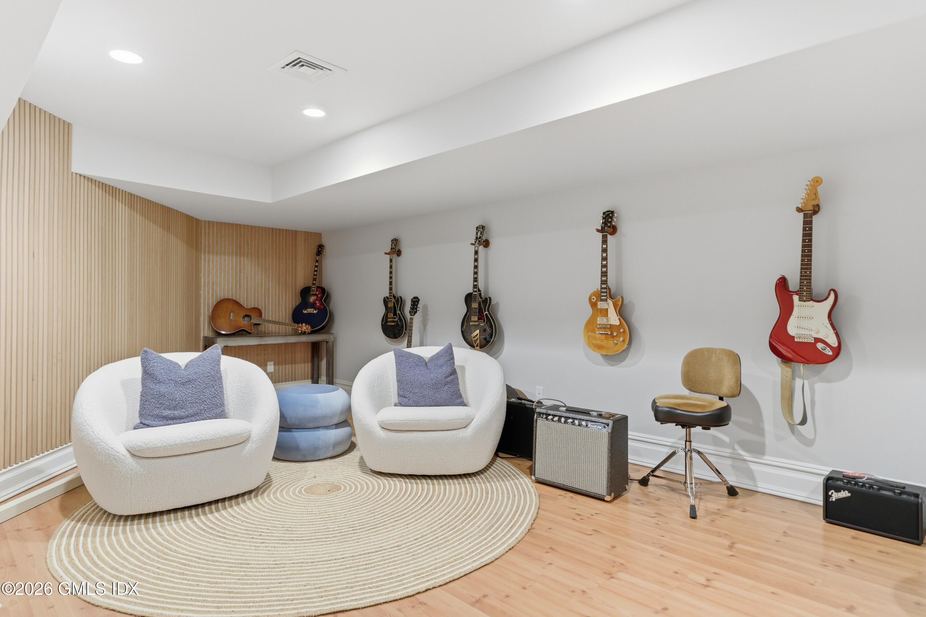 212 Bedford Road