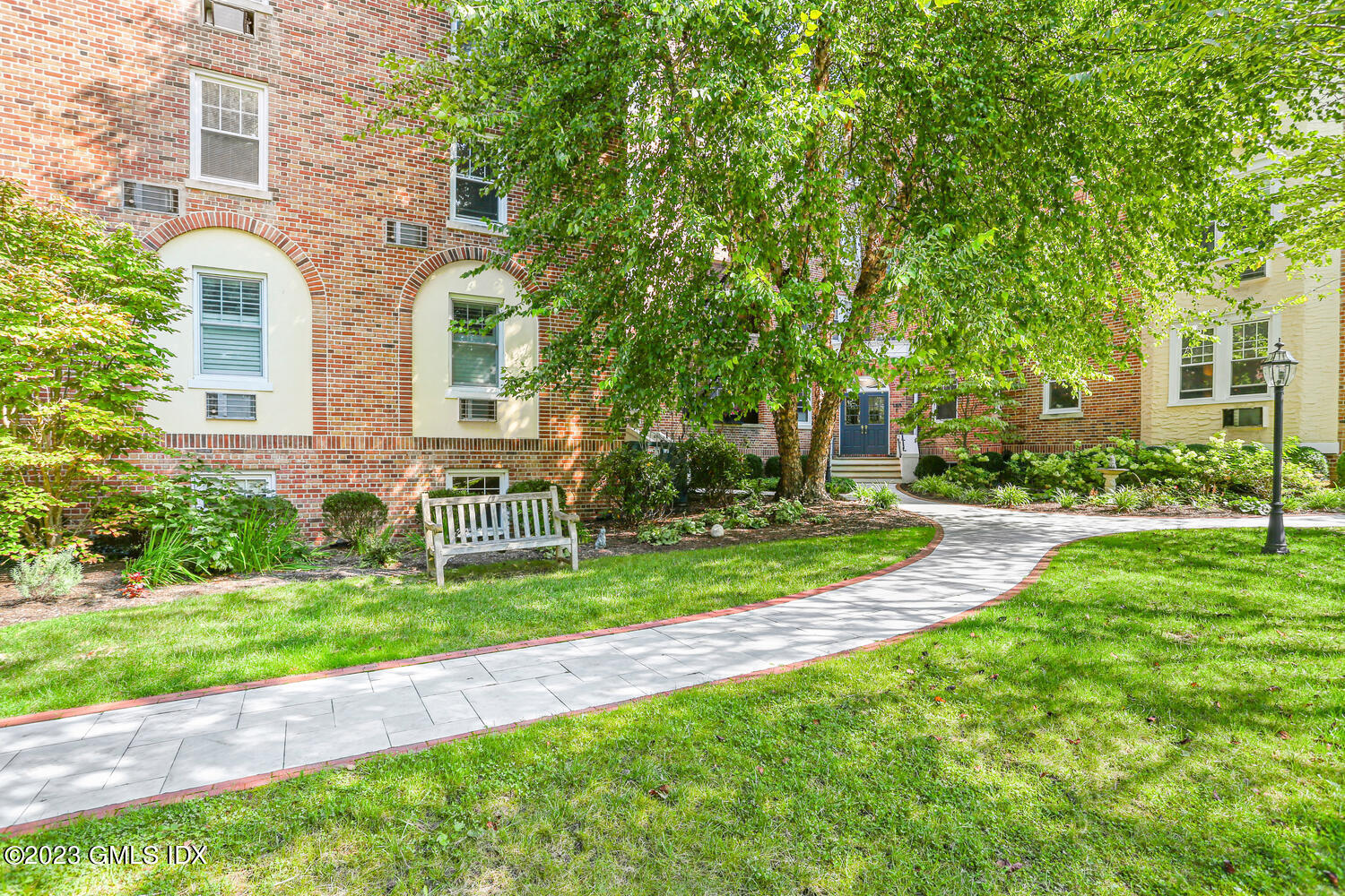 169 Mason Street APT 1D