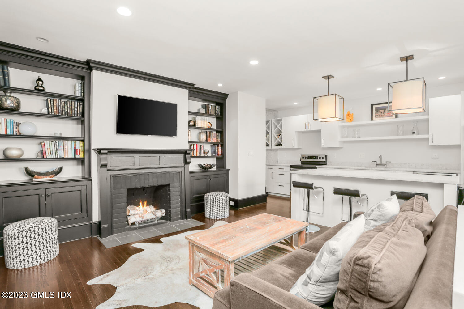 169 Mason Street APT 1D