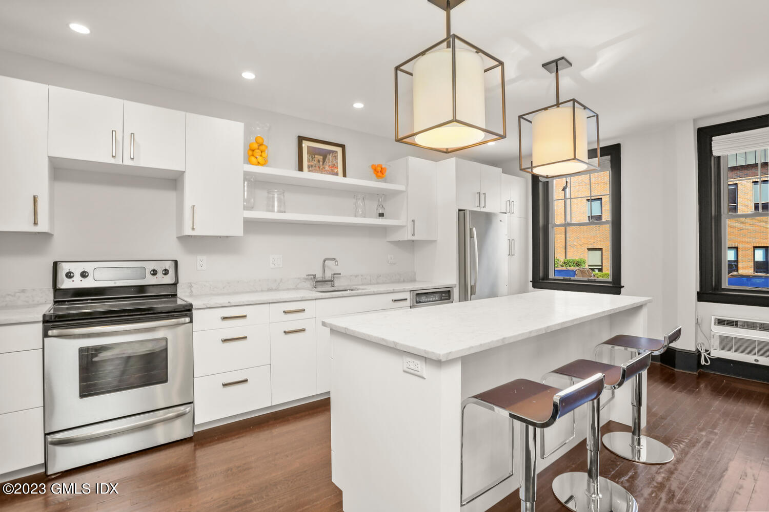 169 Mason Street APT 1D