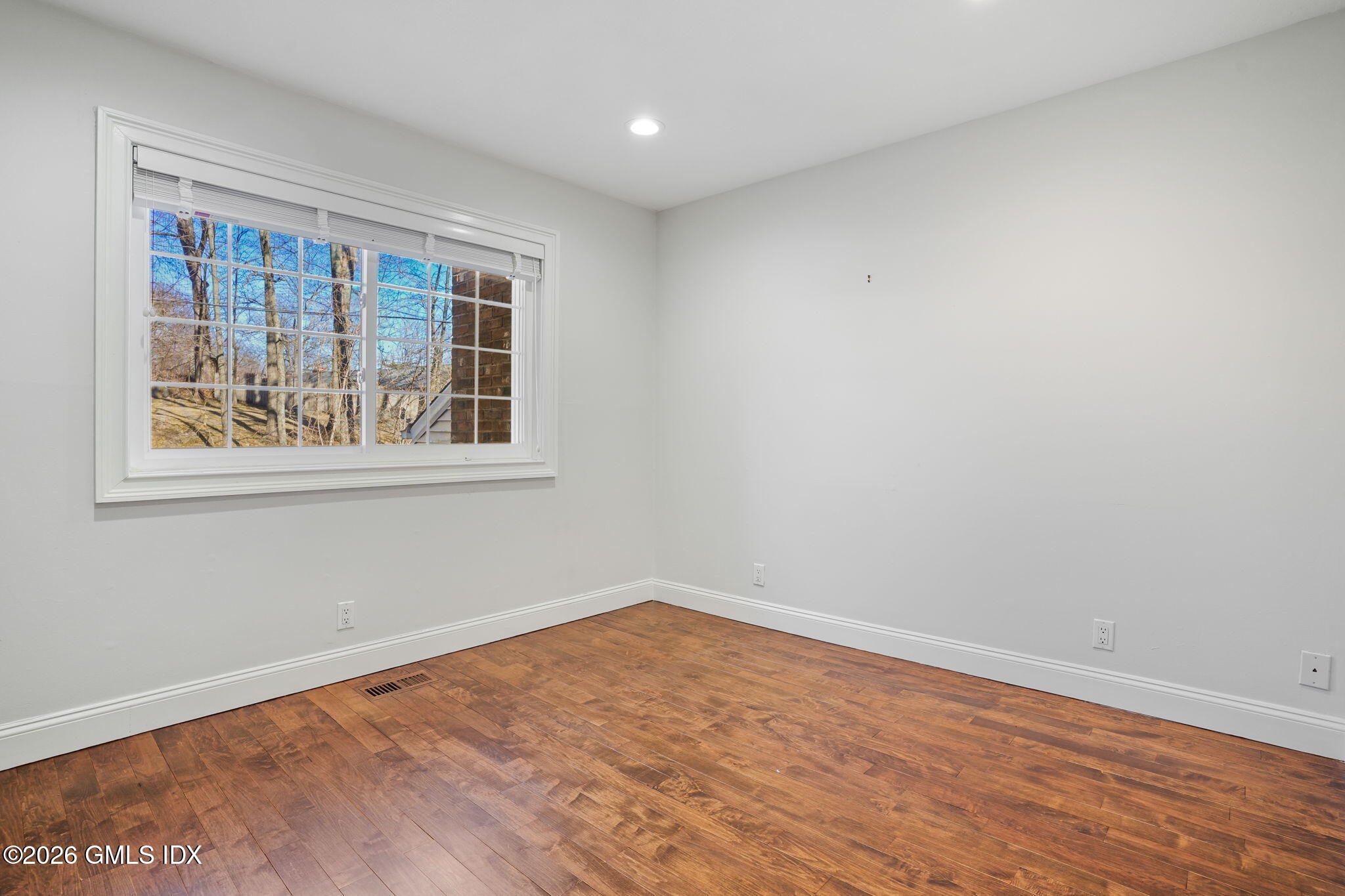 24 Decatur Street APT 2