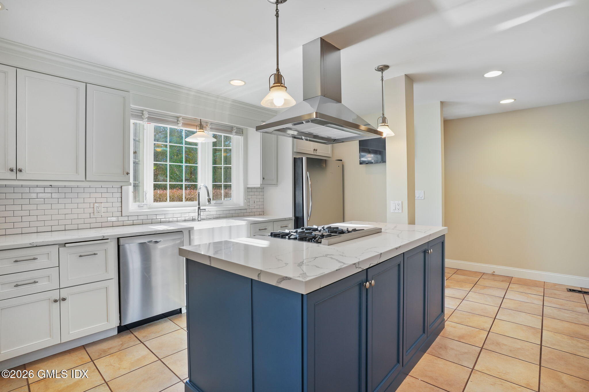 24 Decatur Street APT 2