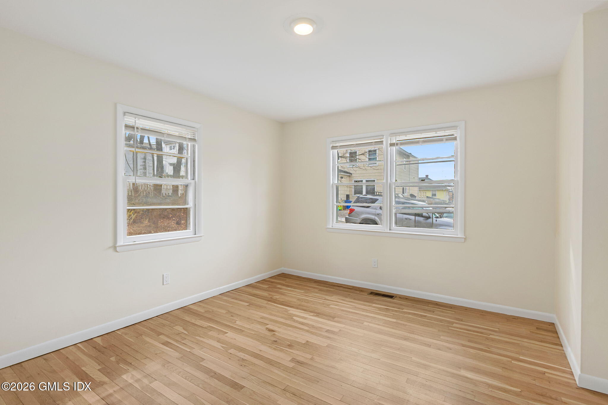 17 Artic Street 1