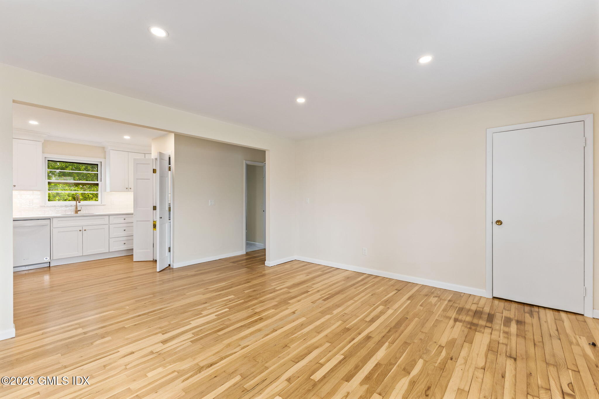 17 Artic Street 2