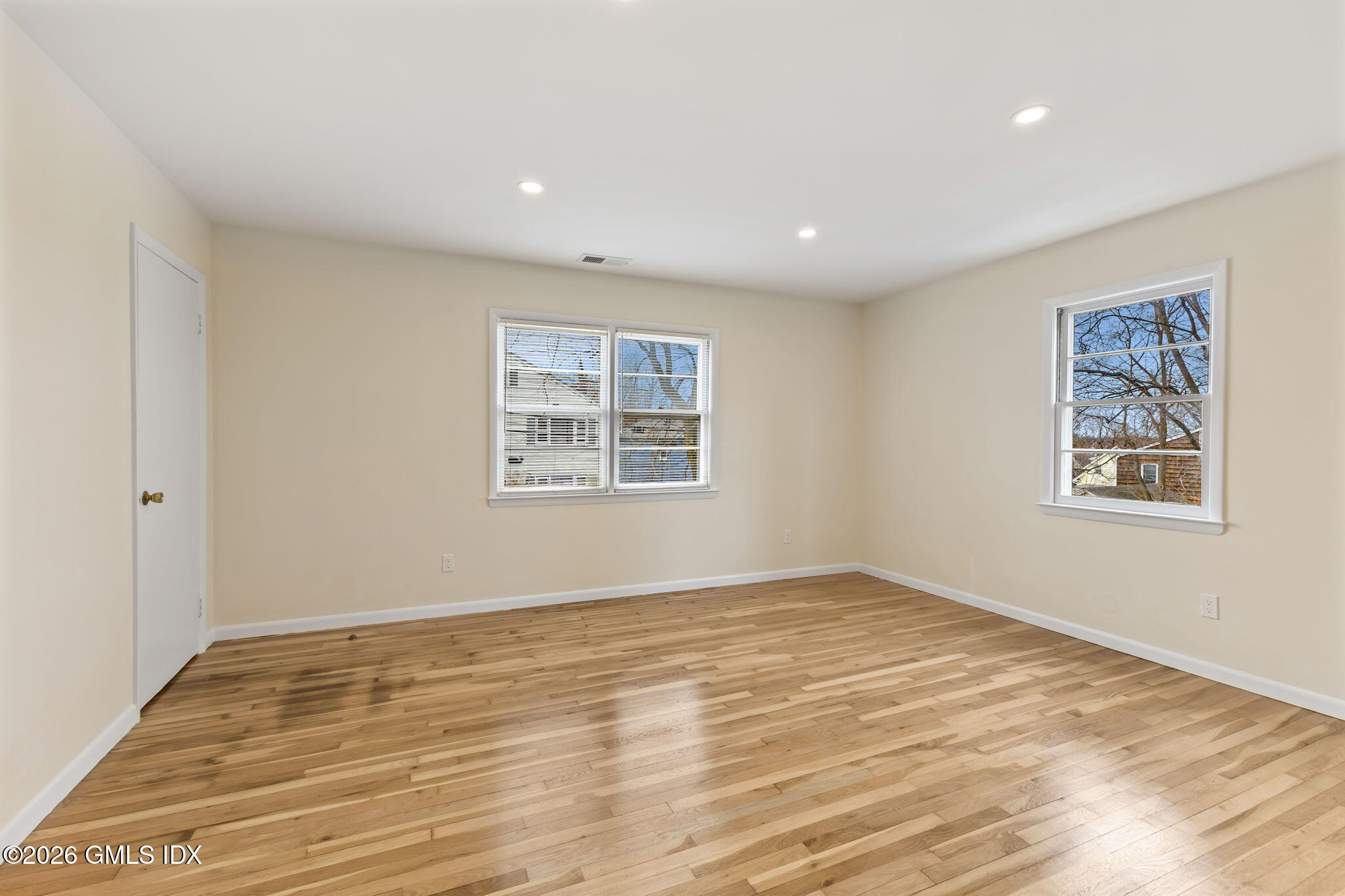 17 Artic Street 2