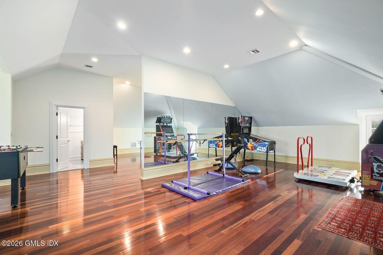 44 Hunting Ridge Road