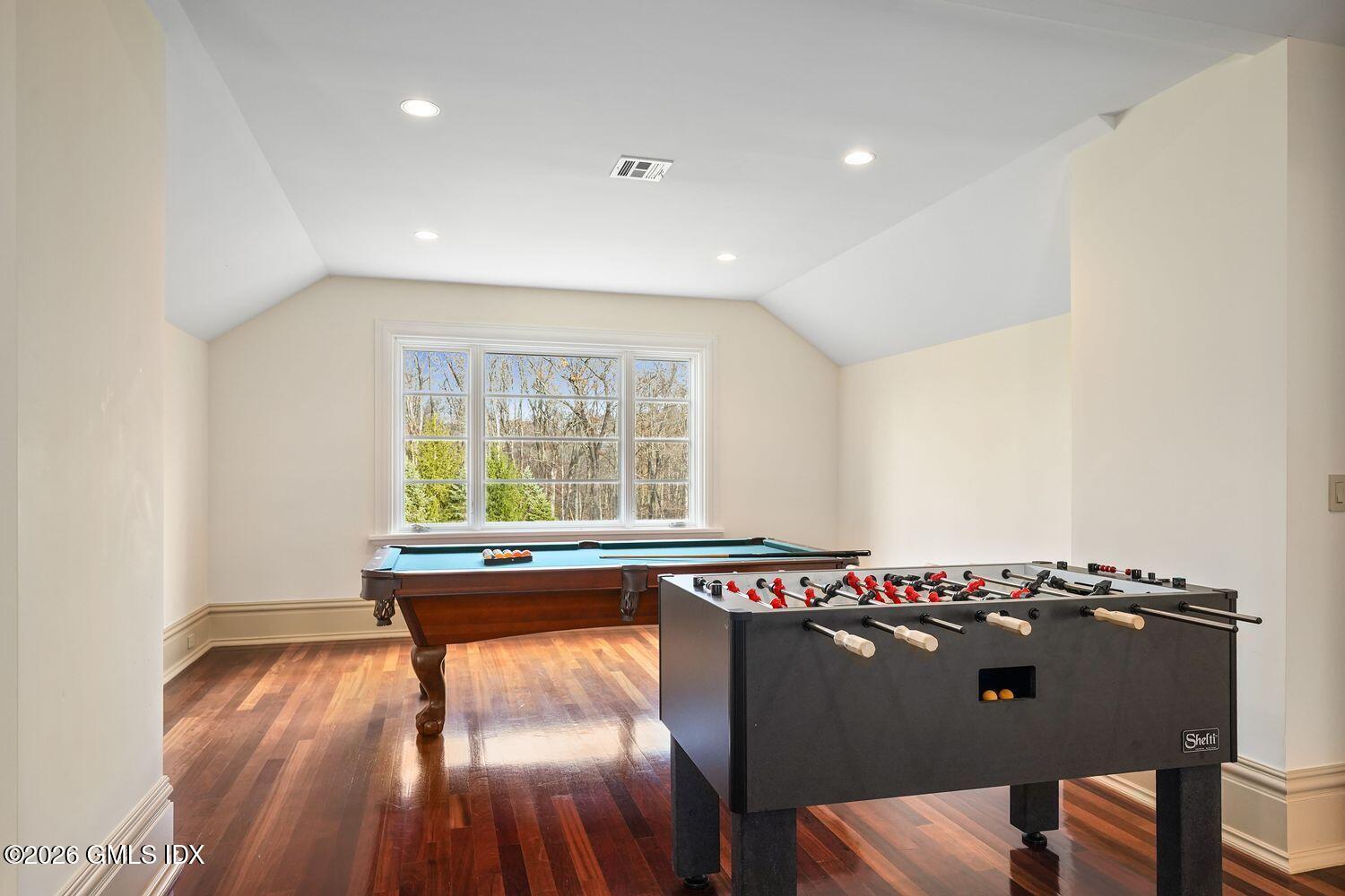 44 Hunting Ridge Road