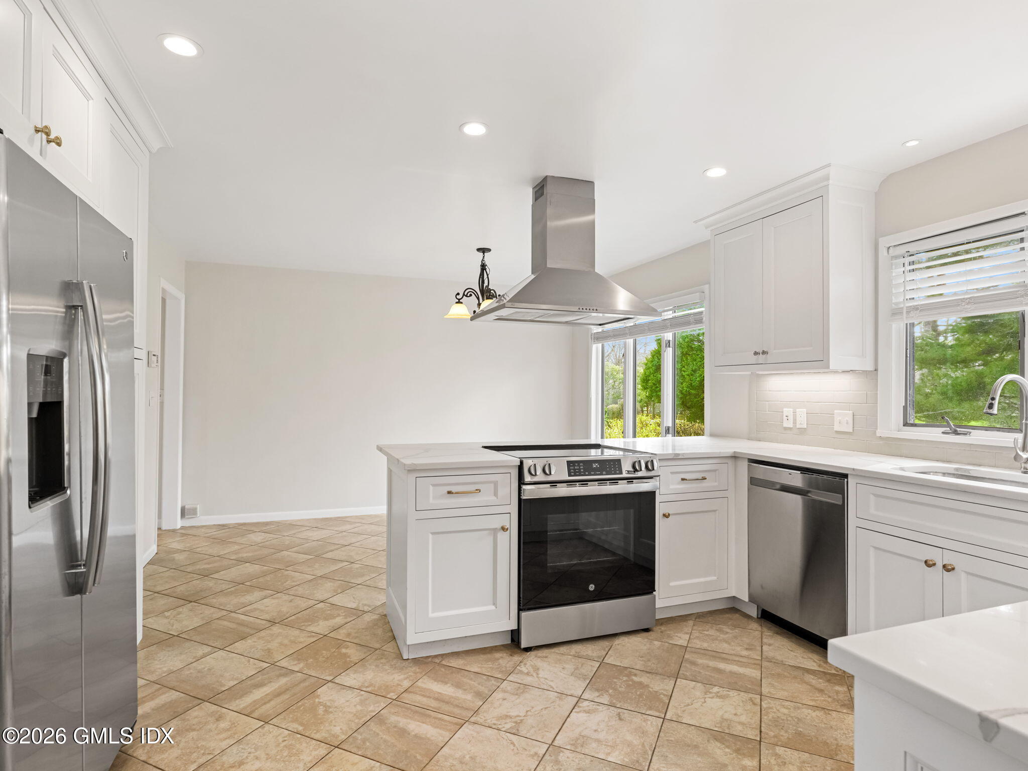 80 Tomac Avenue
