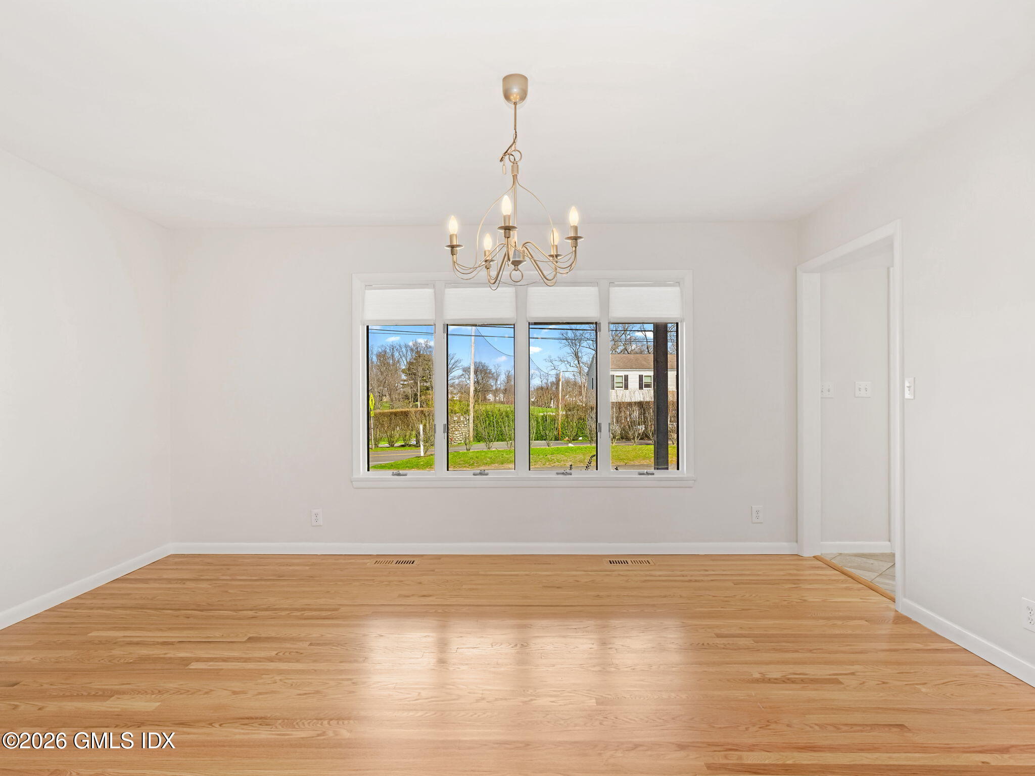 80 Tomac Avenue
