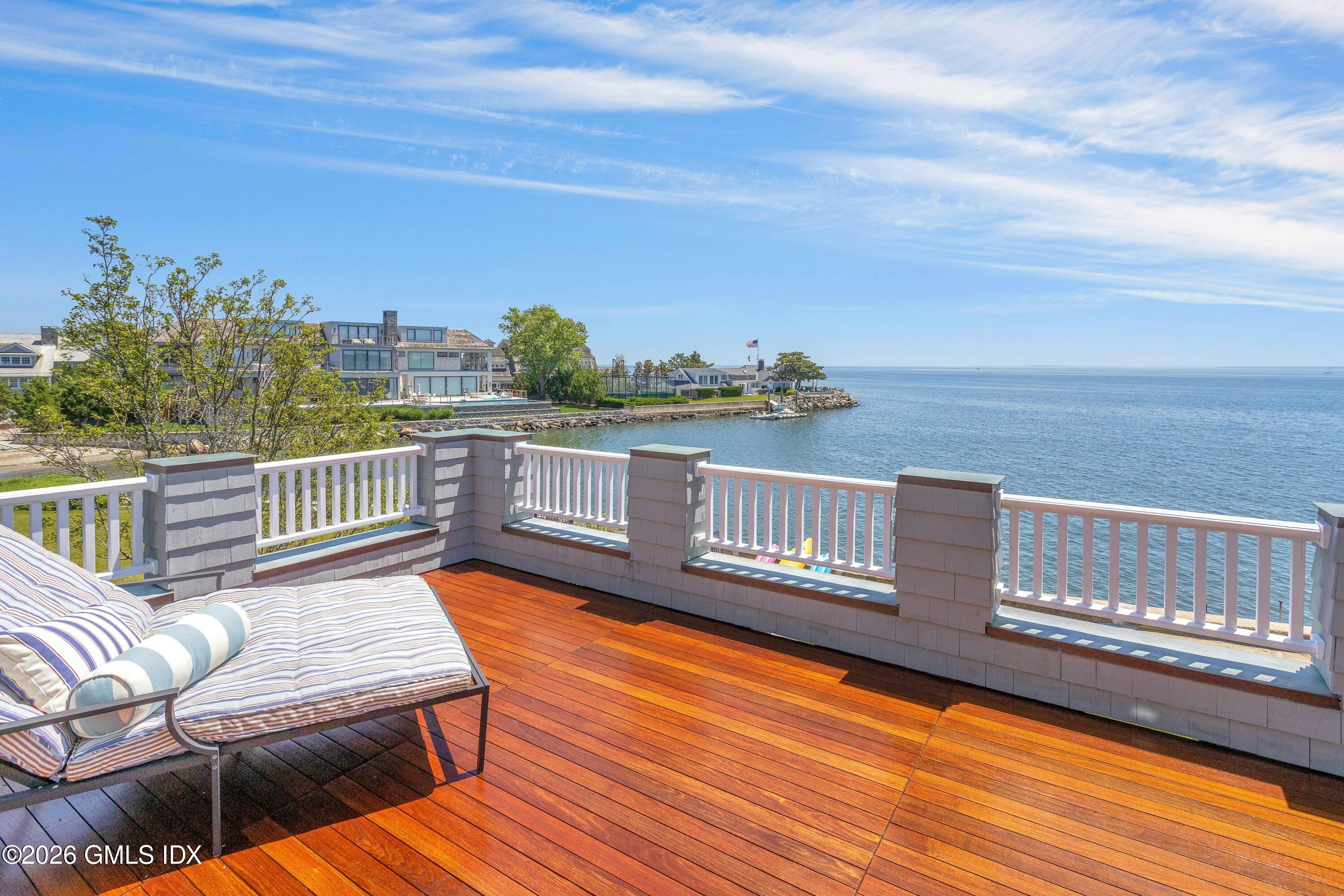 200 Shore Road