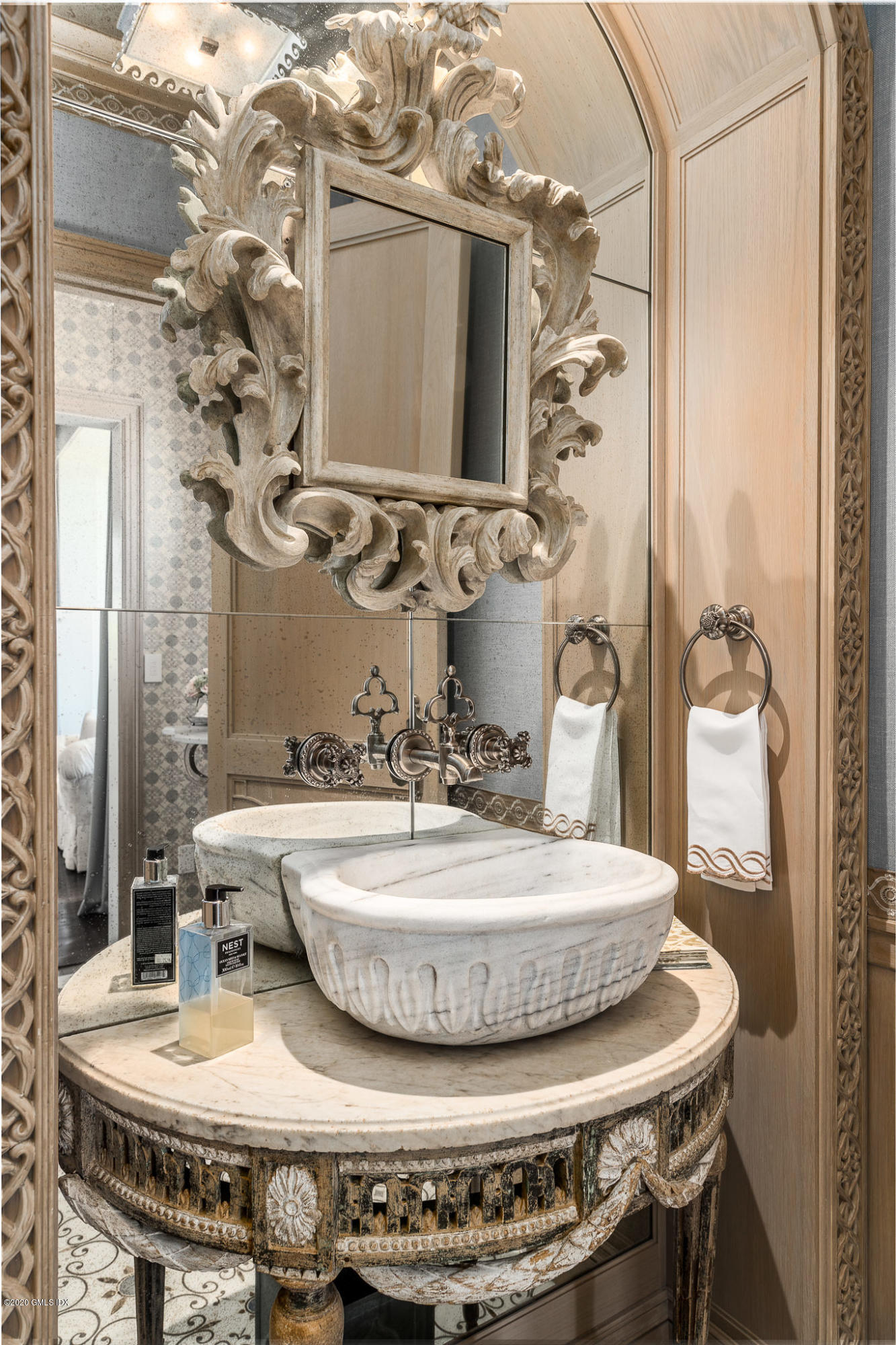 207-209 Long Neck Point Road