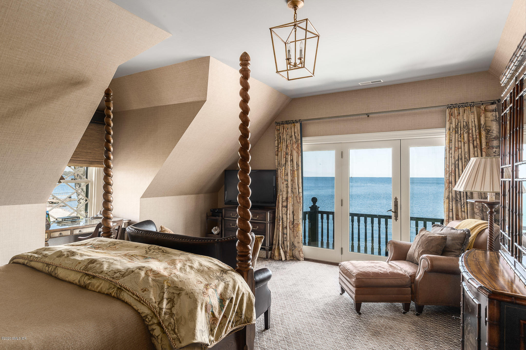 207-209 Long Neck Point Road