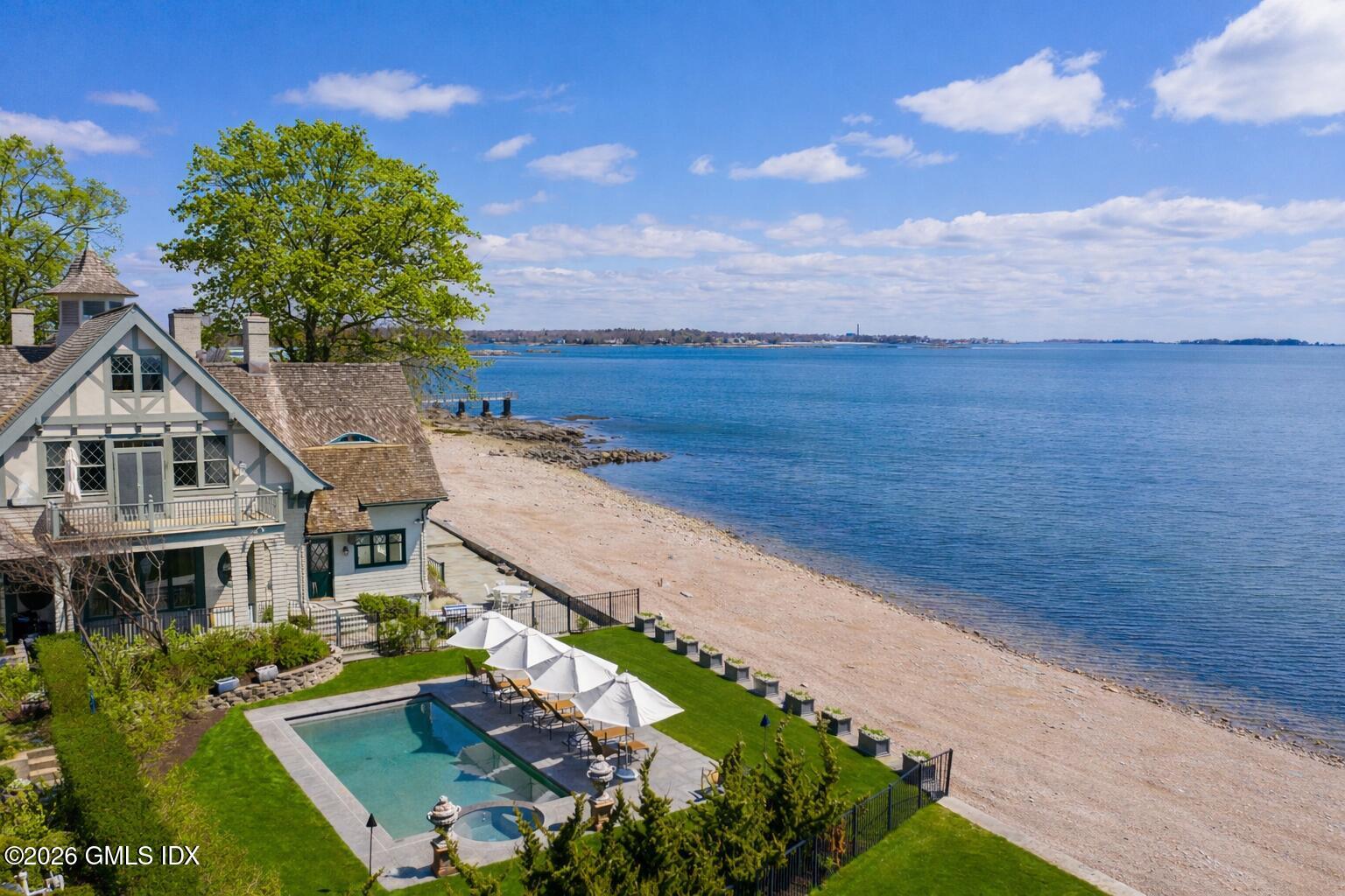 207-209 Long Neck Point Road