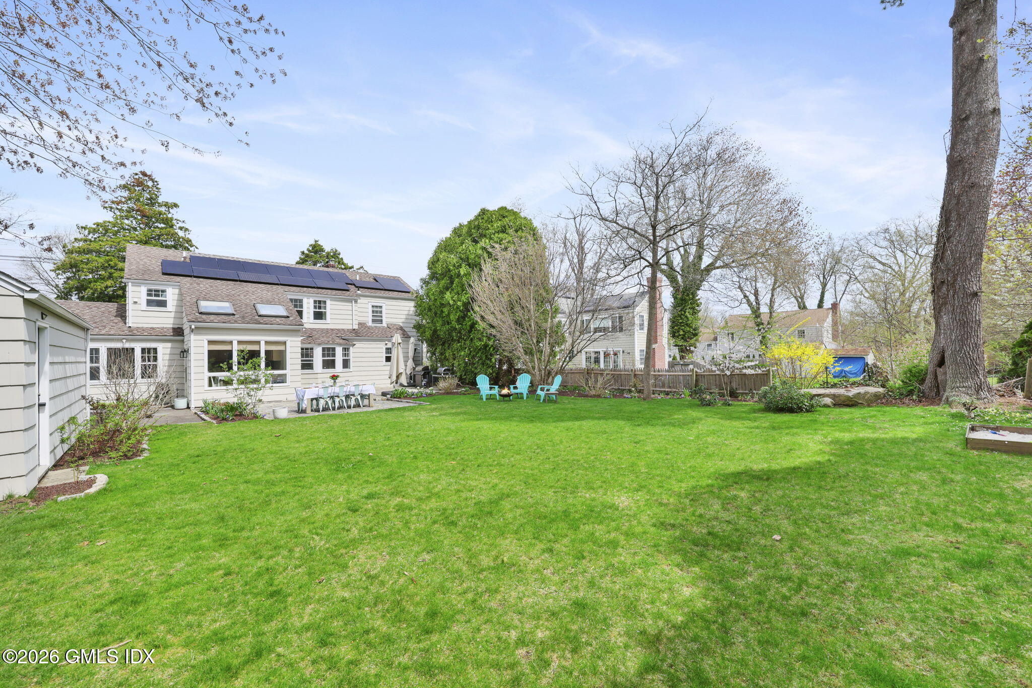 64 Summit Road