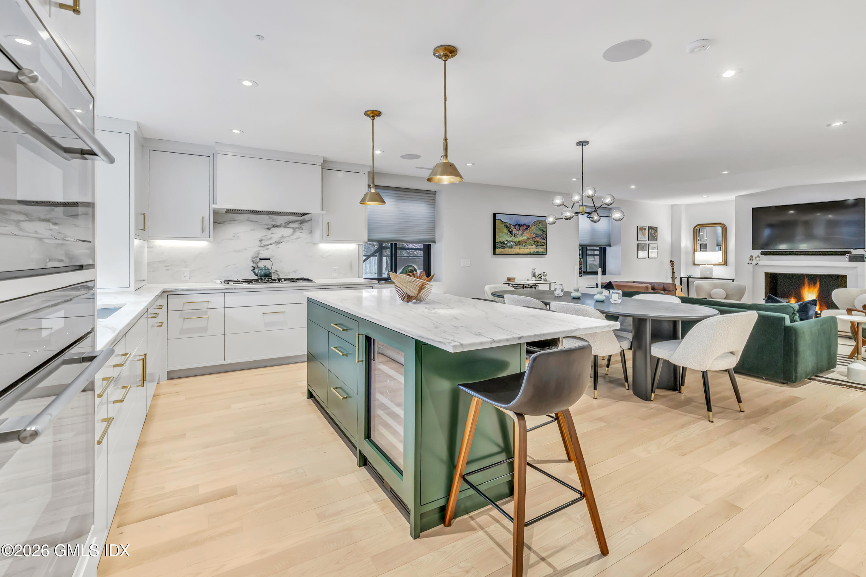 11 Lafayette Court APT 1C