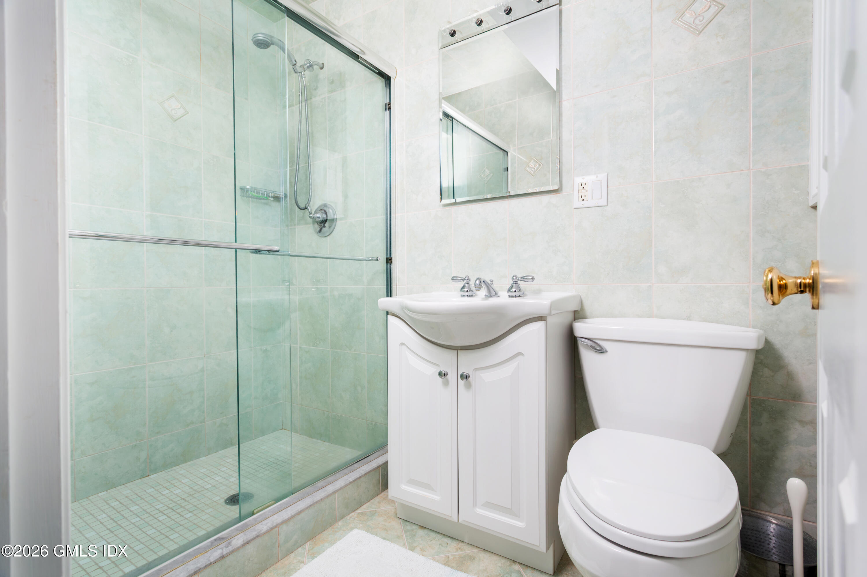52 Lafayette Place APT 1H
