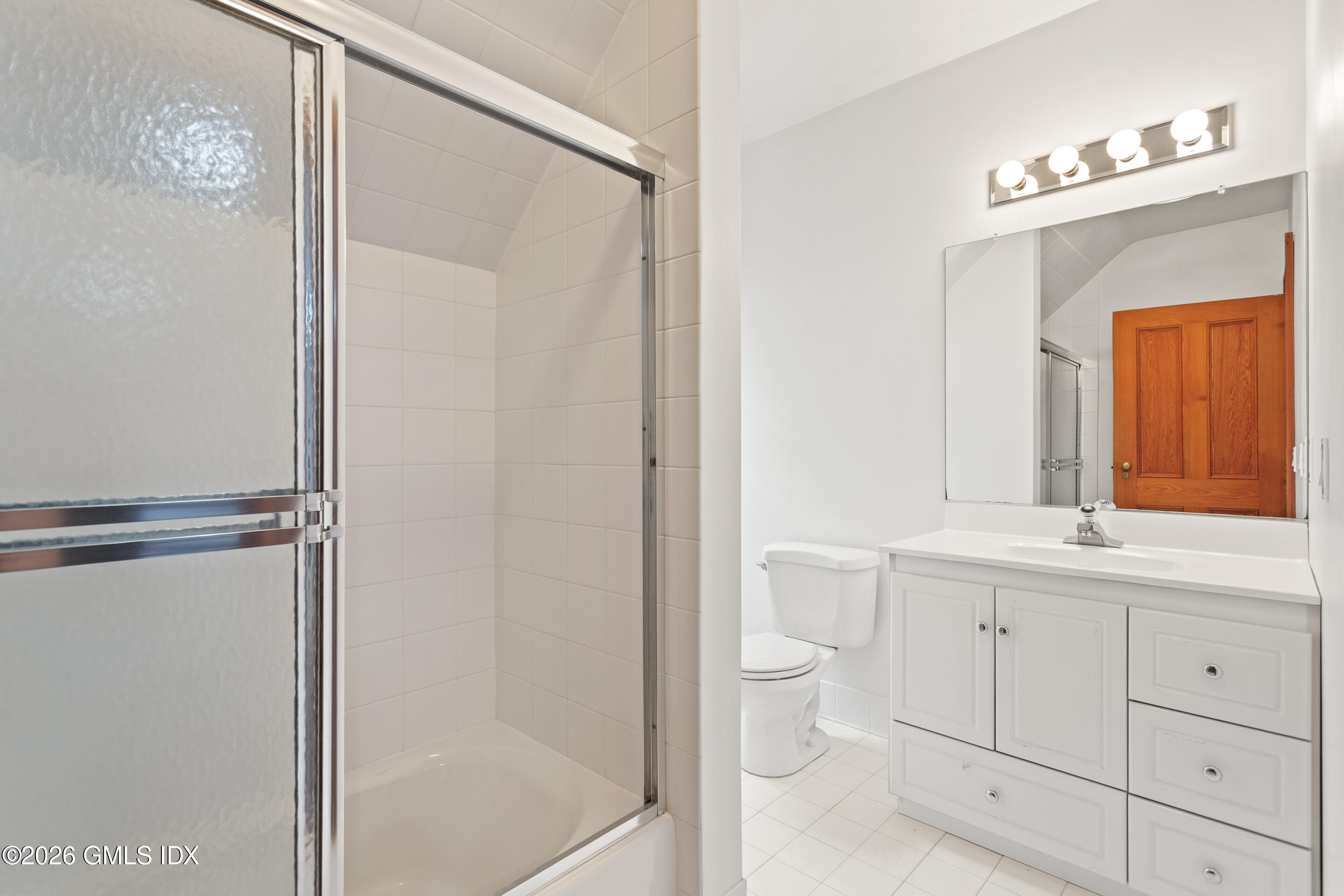 98 Byram Shore Road Carriage House