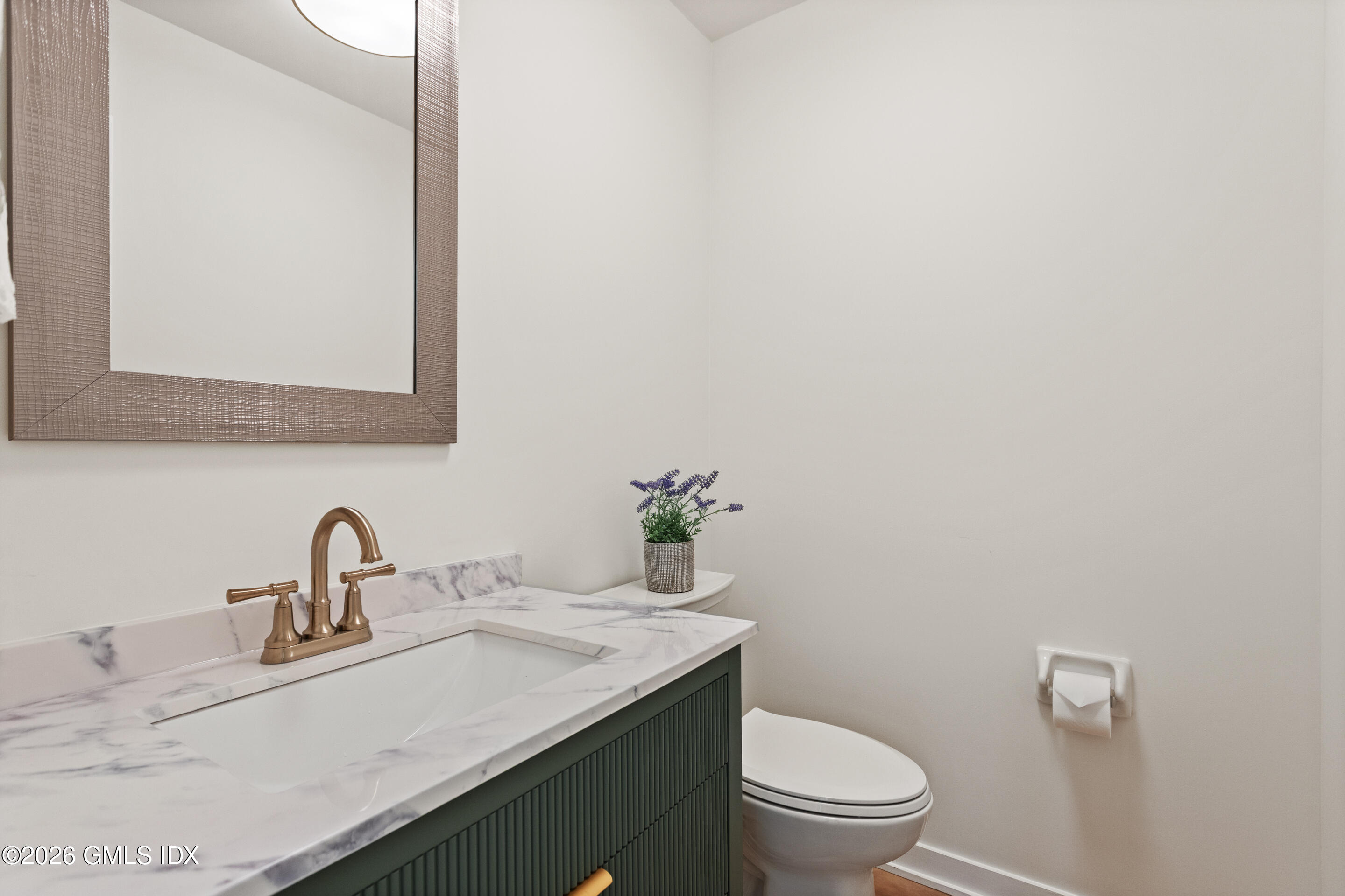 1 Old Church Road APT 6