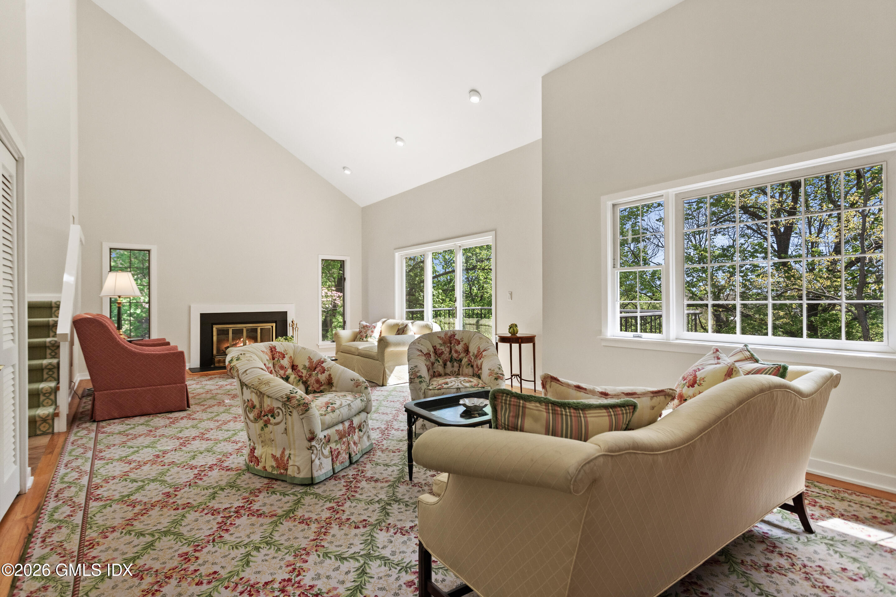 1 Old Church Road APT 6