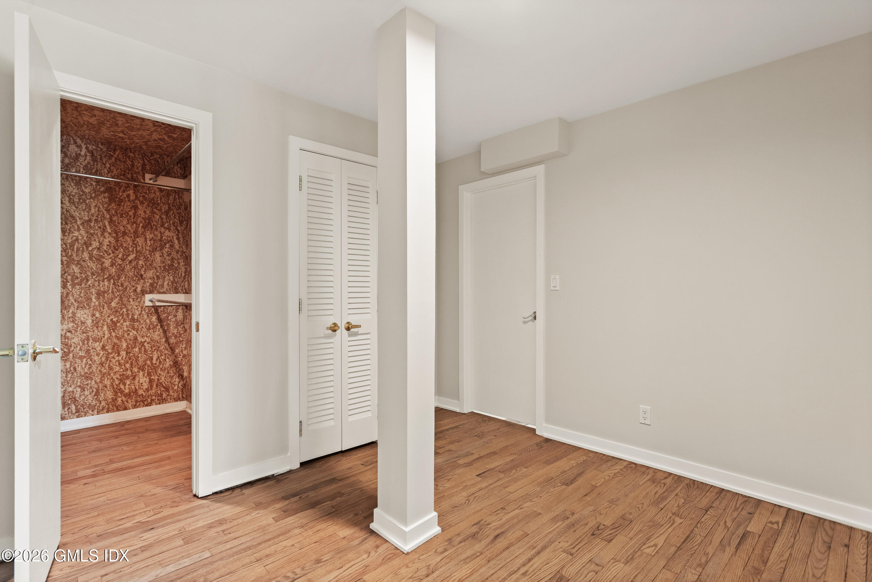 1 Old Church Road APT 6